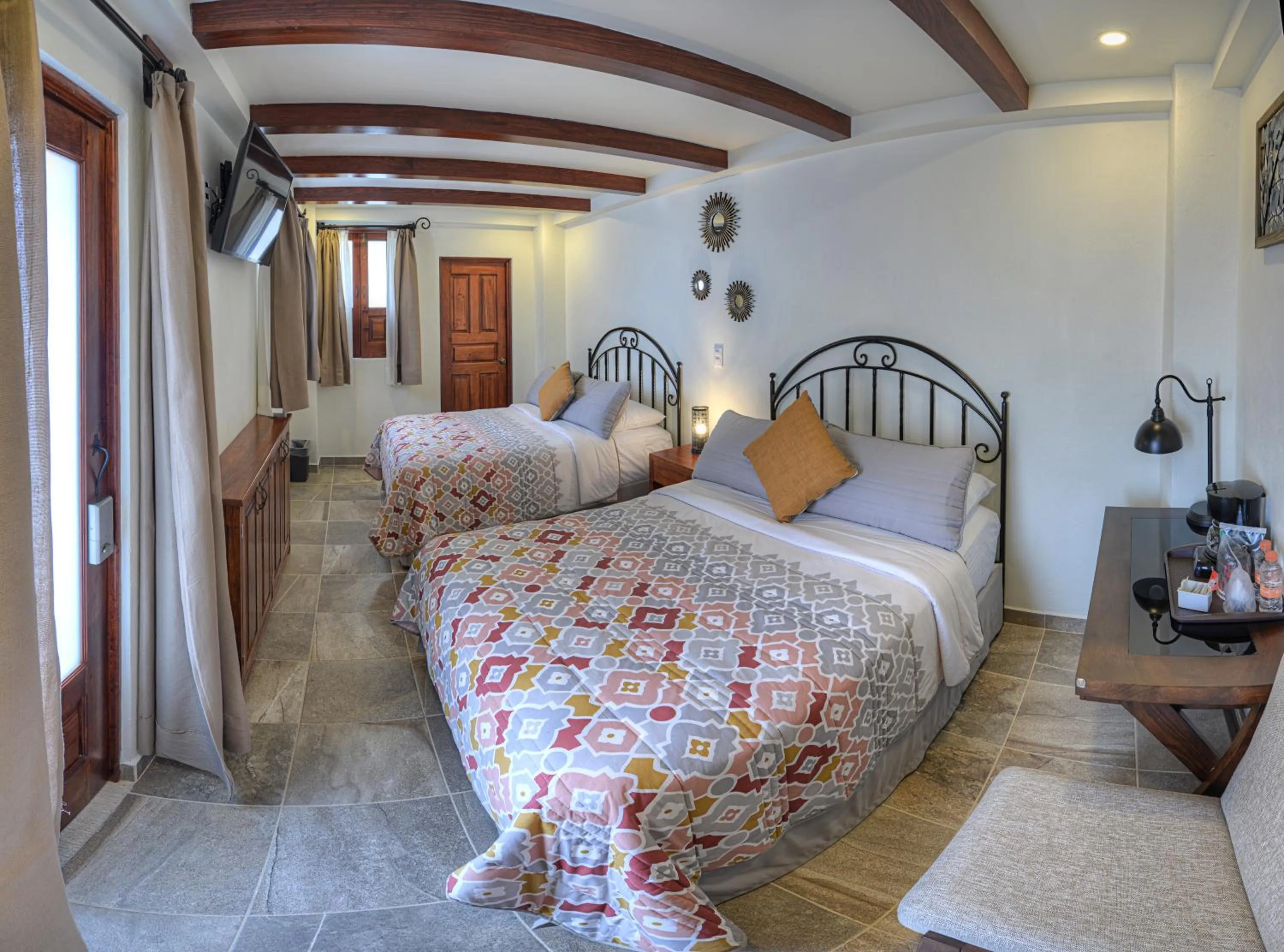 Photo of the whole room, Bed in Hotel Santa Paula