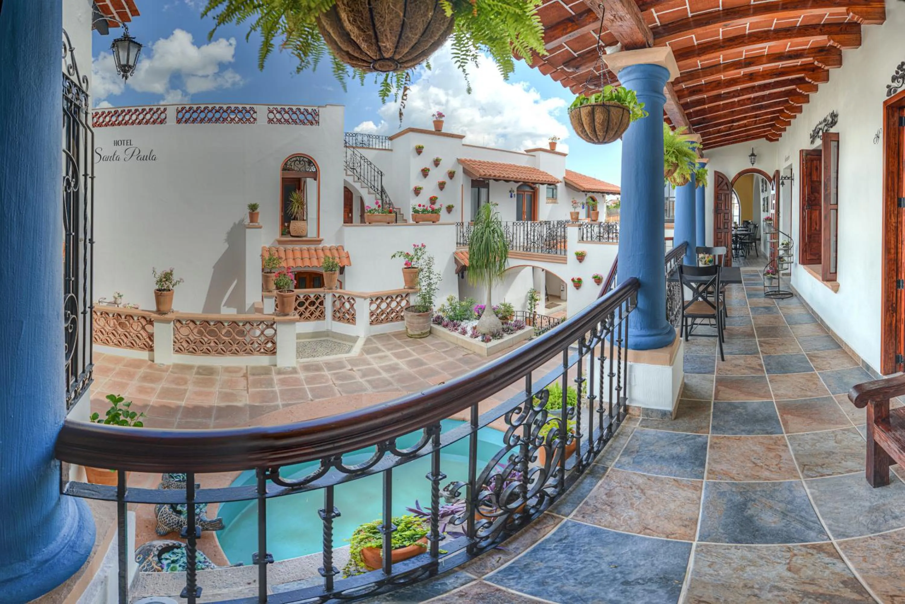 Patio in Hotel Santa Paula