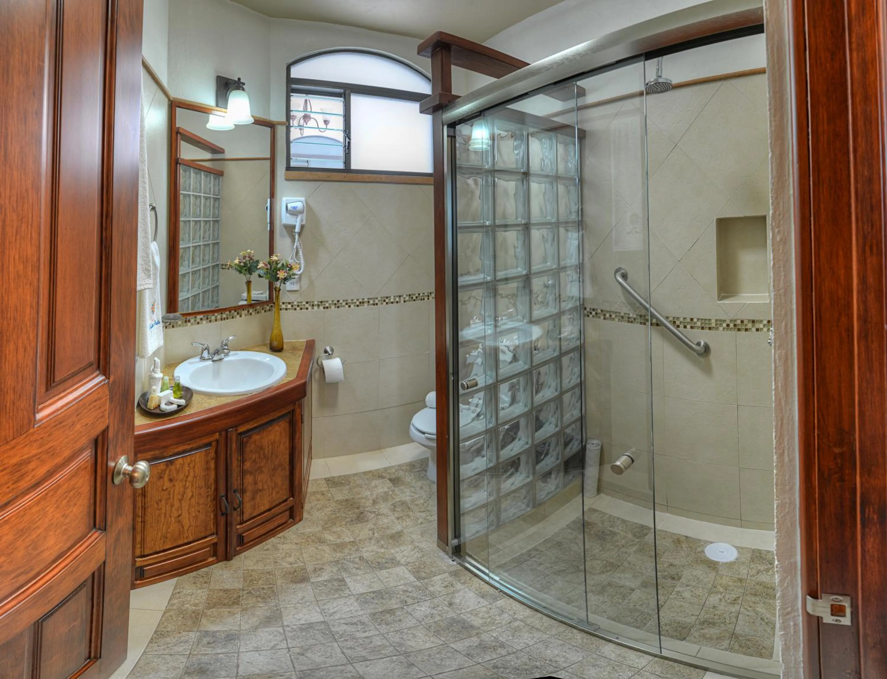 Bathroom in Hotel Santa Paula