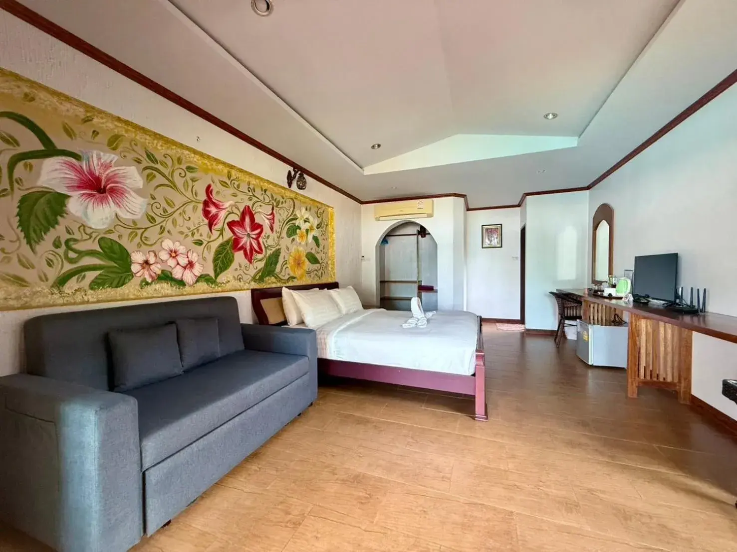 Deluxe Double Room with Sea View in Nice Beach Resort Koh Pha-ngan Deluxe Double Room with Sea View in Nice Beach Resort Koh Pha-ngan