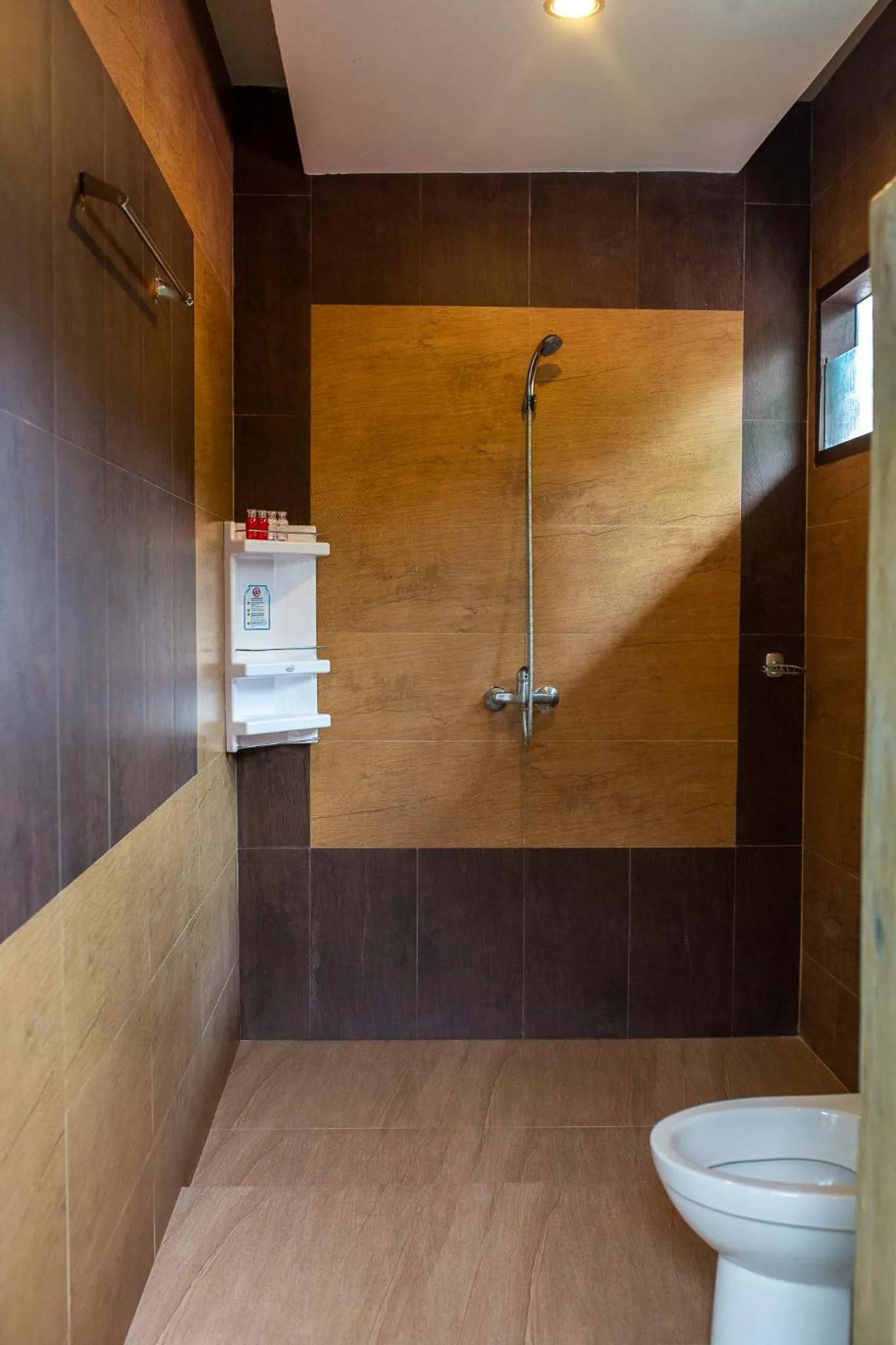 Bathroom in Nice Beach Resort Koh Pha-ngan