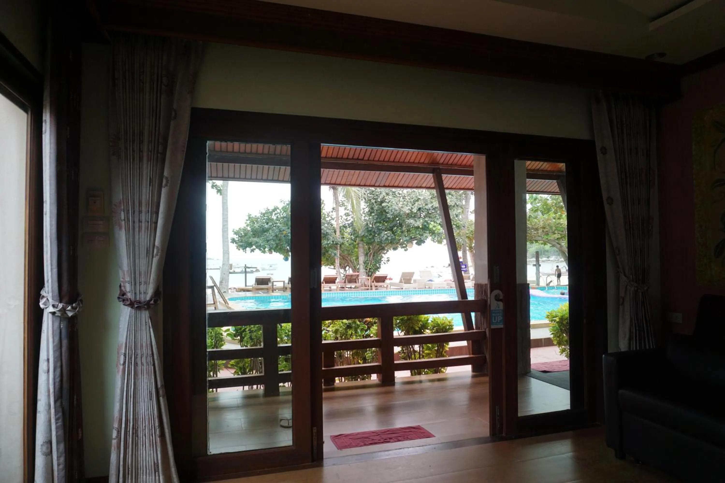 Pool view in Nice Beach Resort Koh Pha-ngan