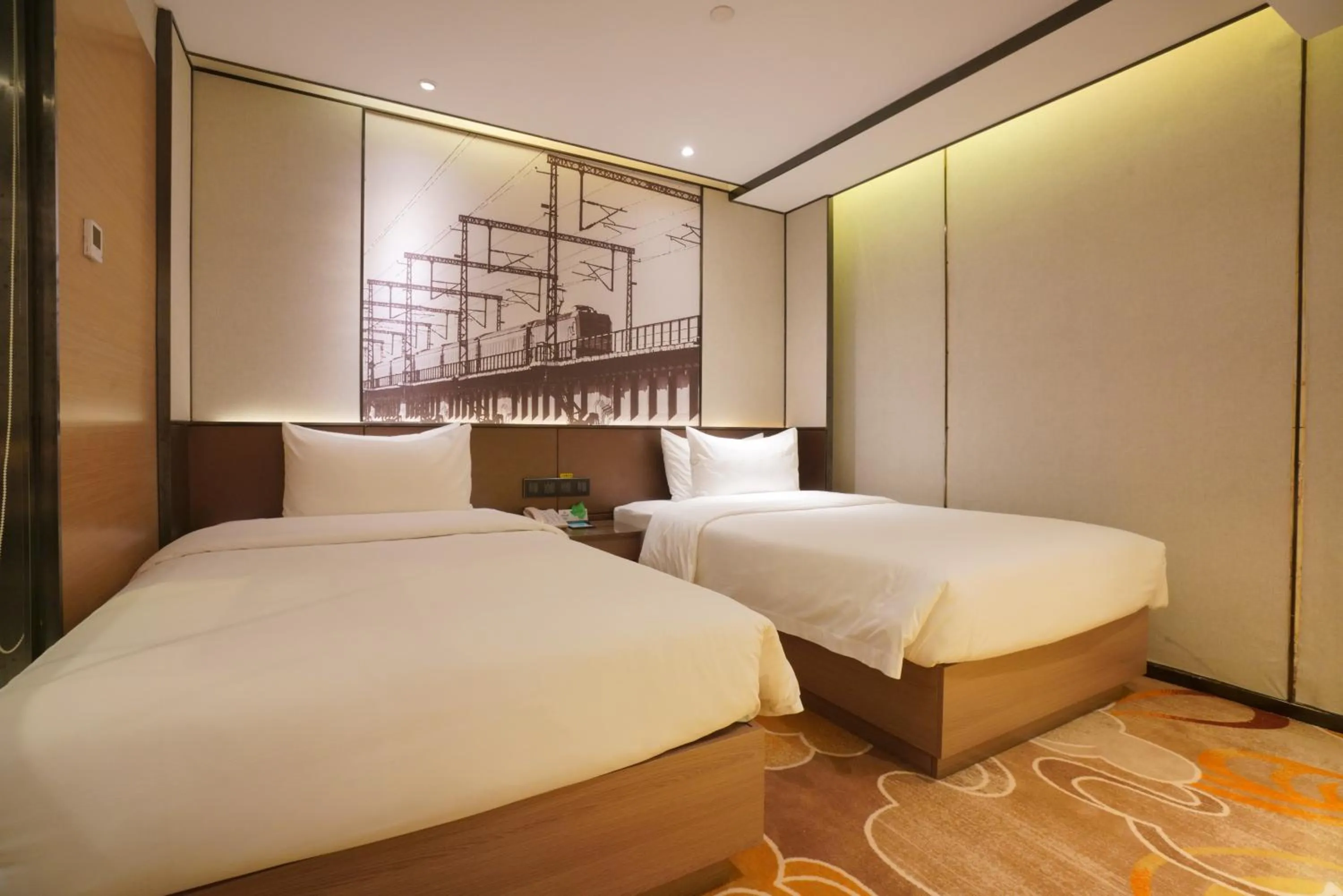 Bed in Guangdong Baiyun City Hotel