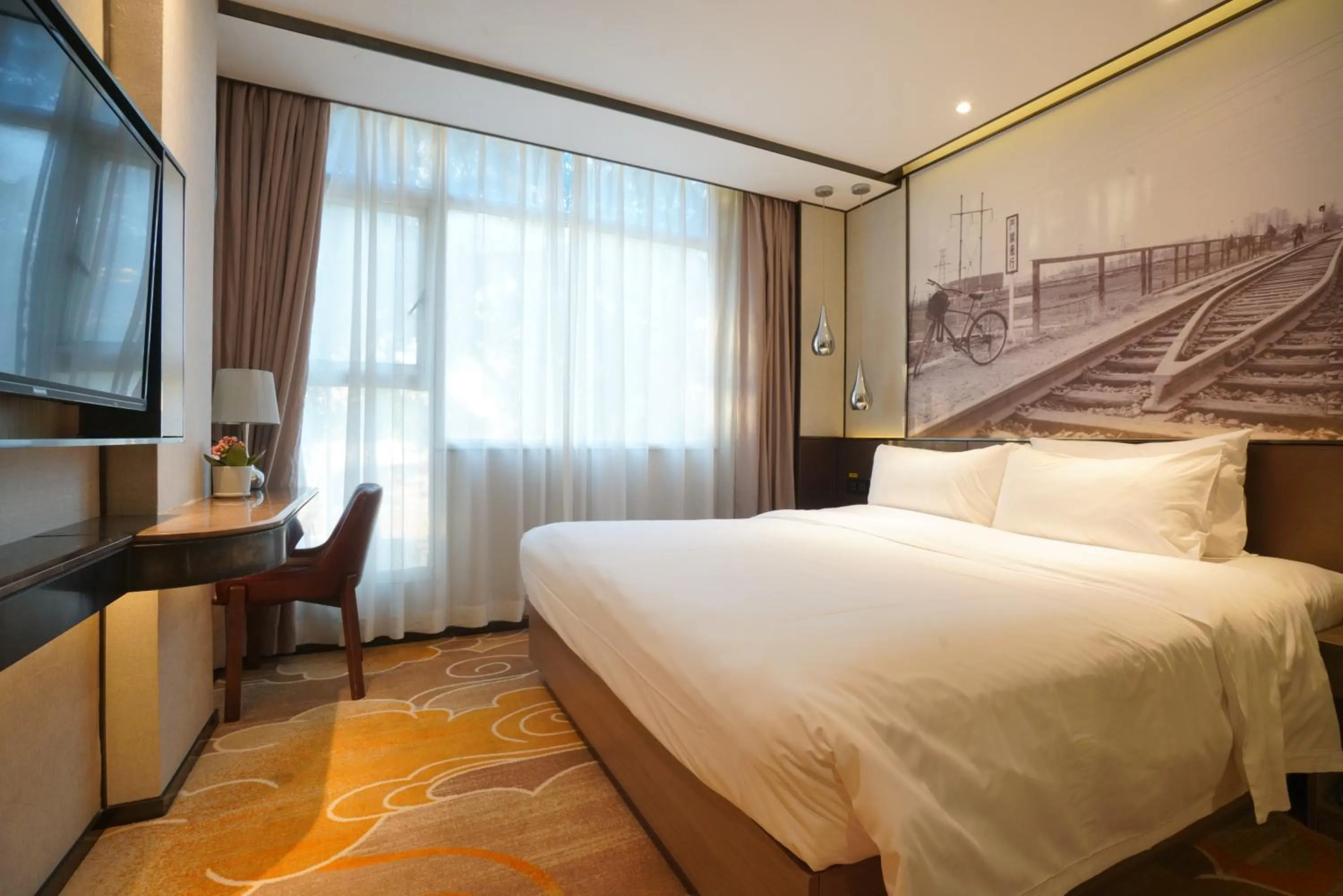 Bed in Guangdong Baiyun City Hotel