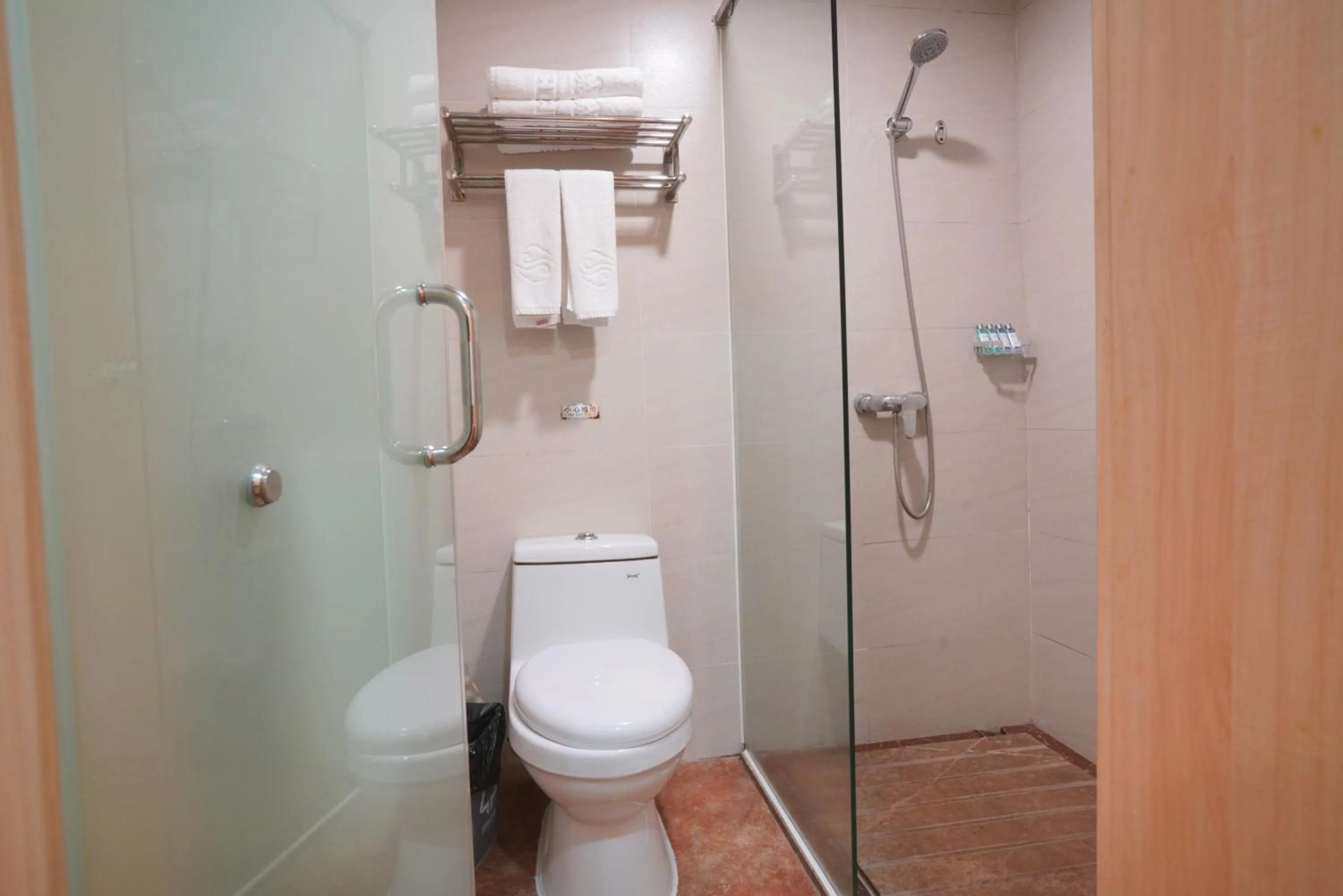 Guangdong Baiyun City Hotel