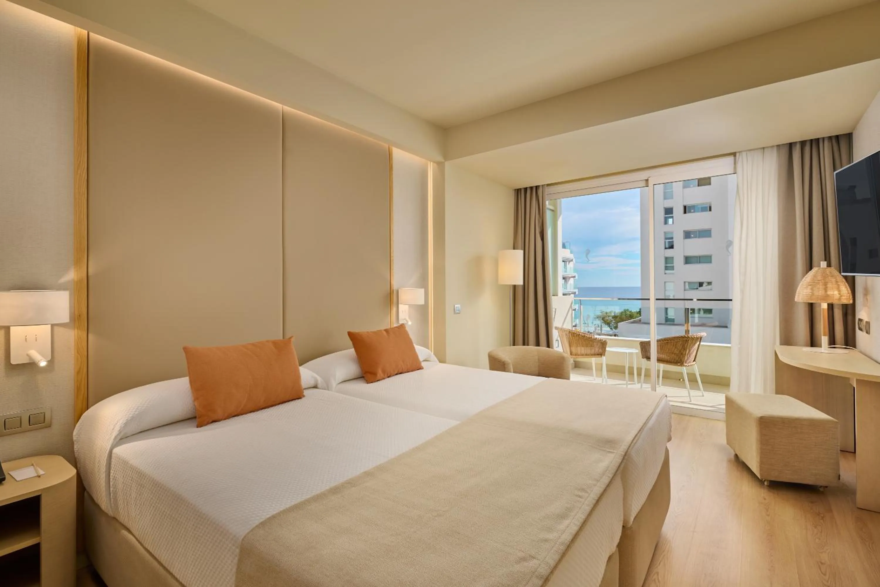 Bed in Hipotels Don Juan