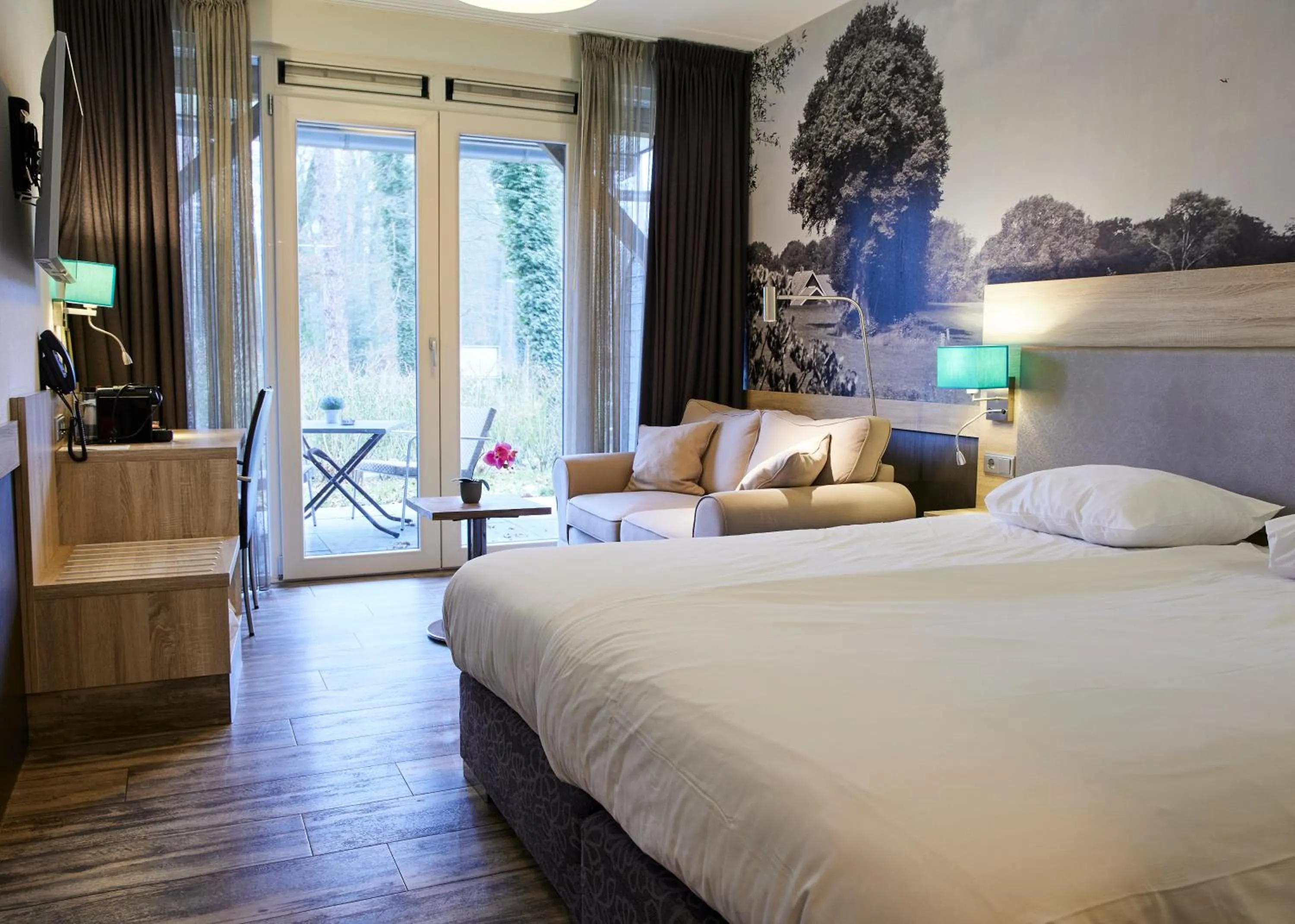 Bedroom, Bed in Hotel Erve Hulsbeek
