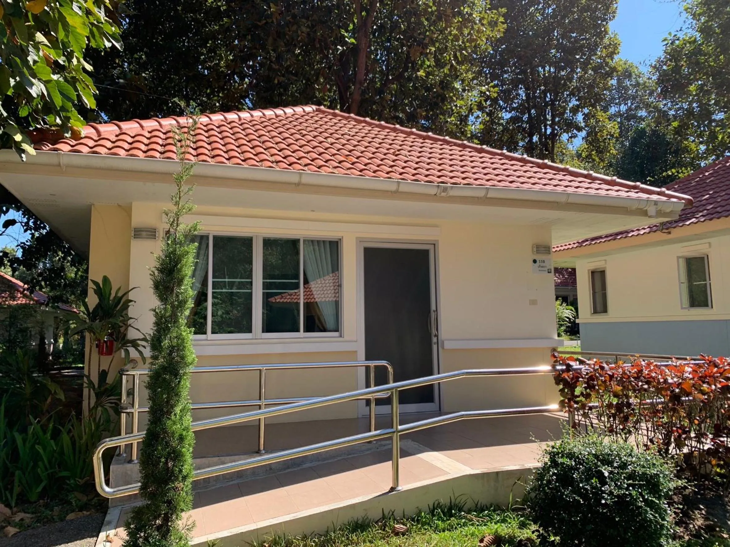 Property building in Baan Ping Kan Longstay