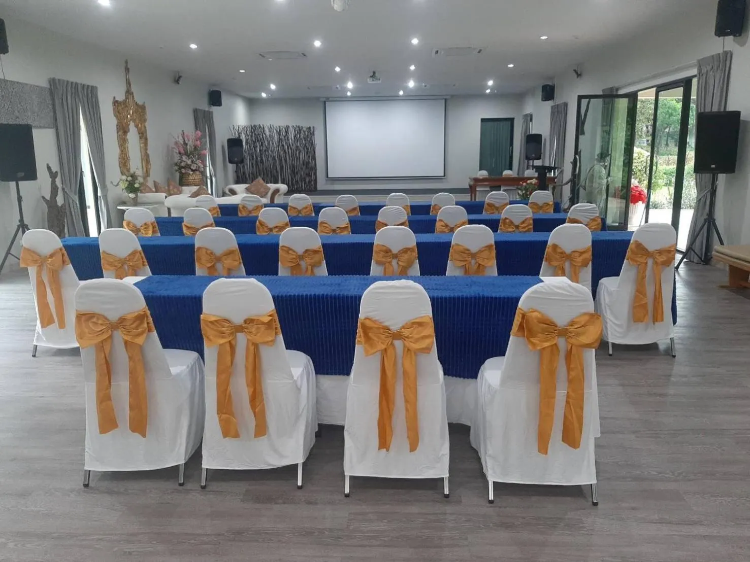 Meeting/conference room in Baan Pingkan Wellness Resort