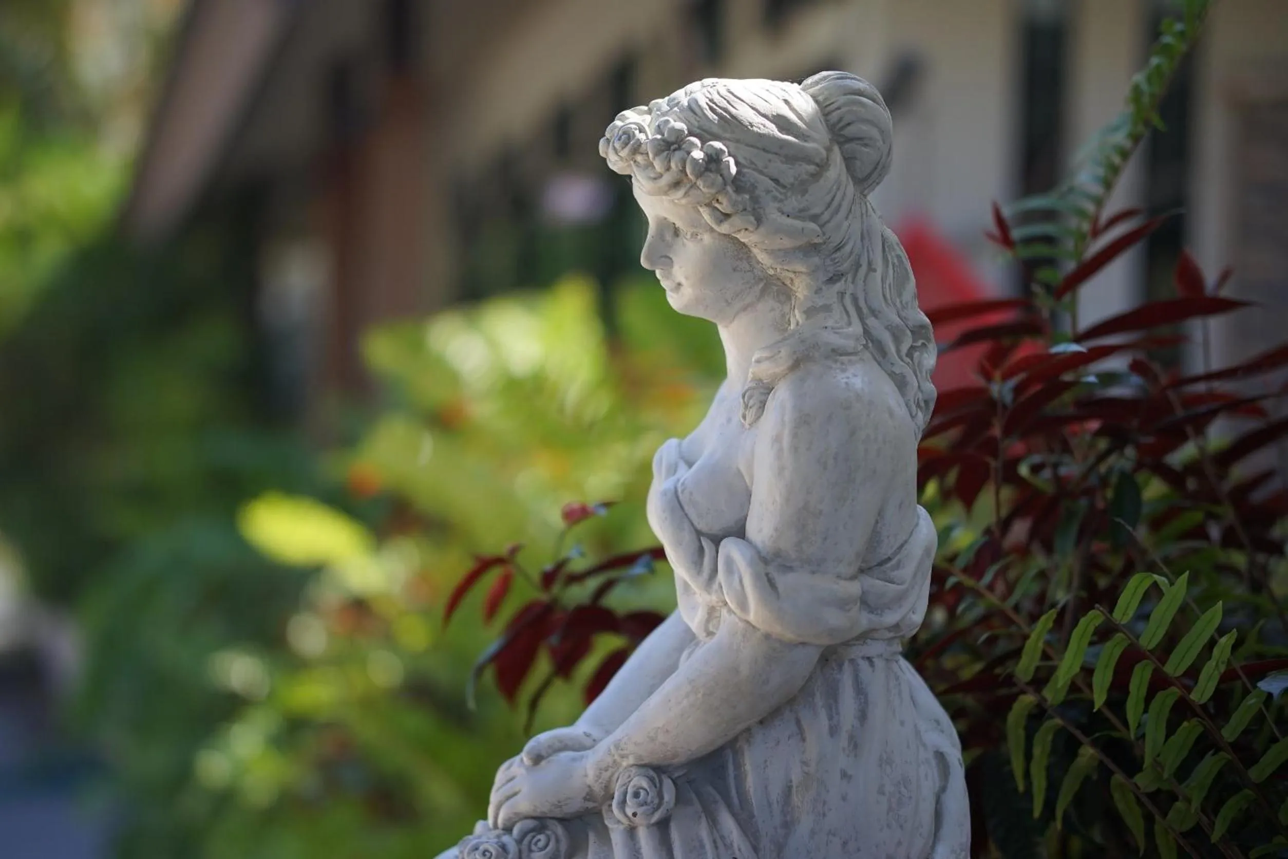 Garden in Baan Pingkan Wellness Resort