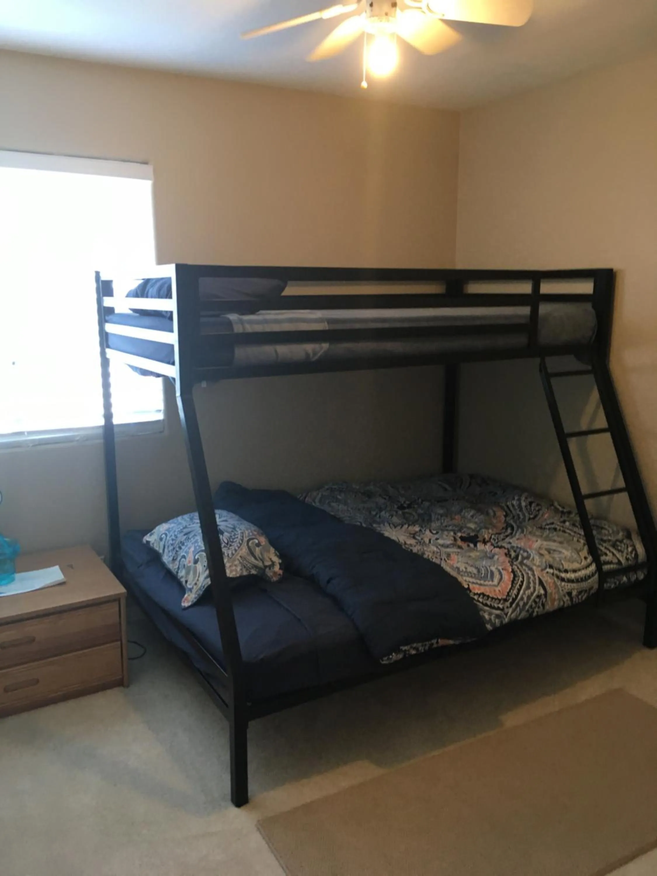 Bed in Welcome House Las Vegas