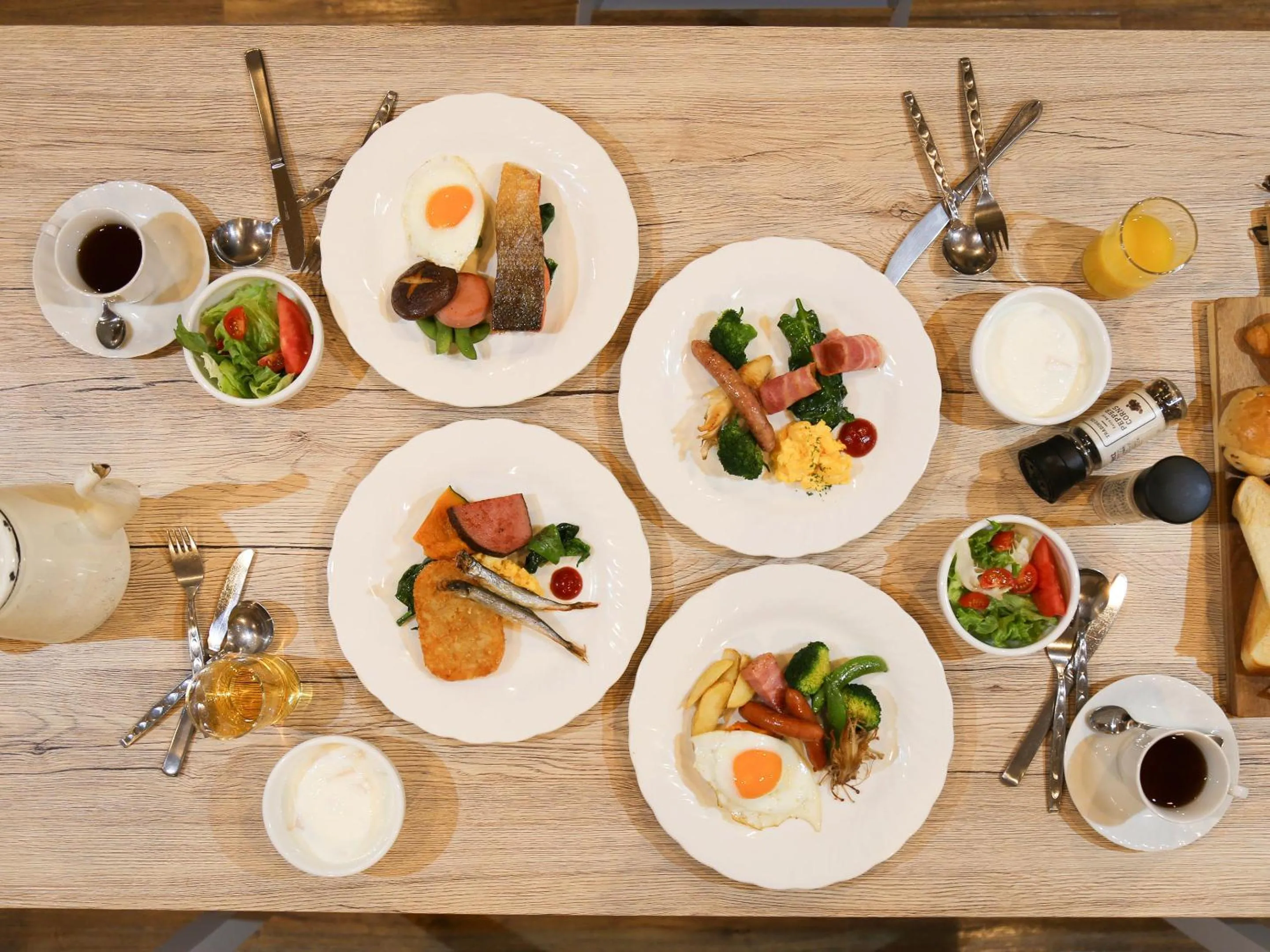 Breakfast in CHALET BURLAP FURANUI