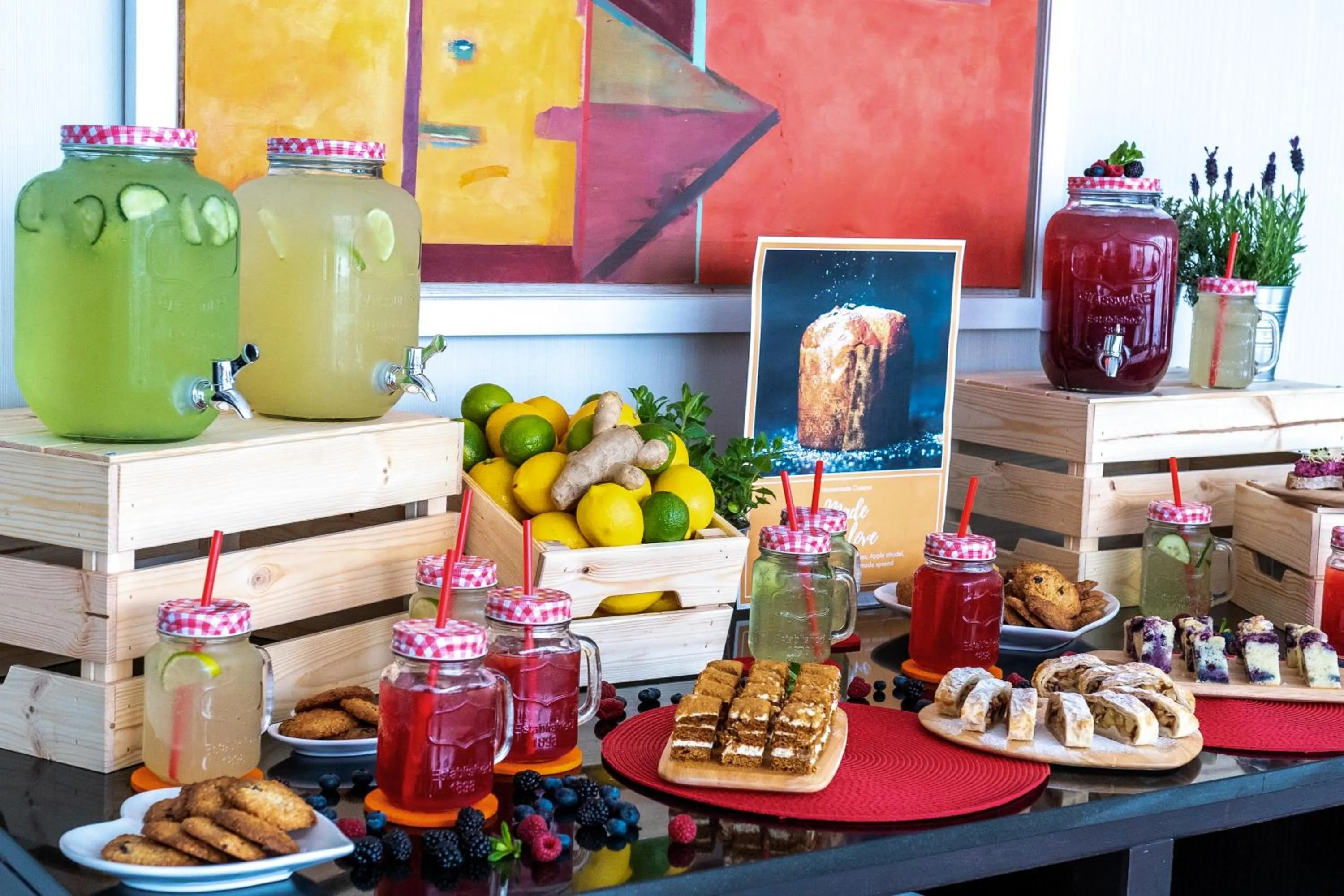 Food and drinks in Occidental Praha Five