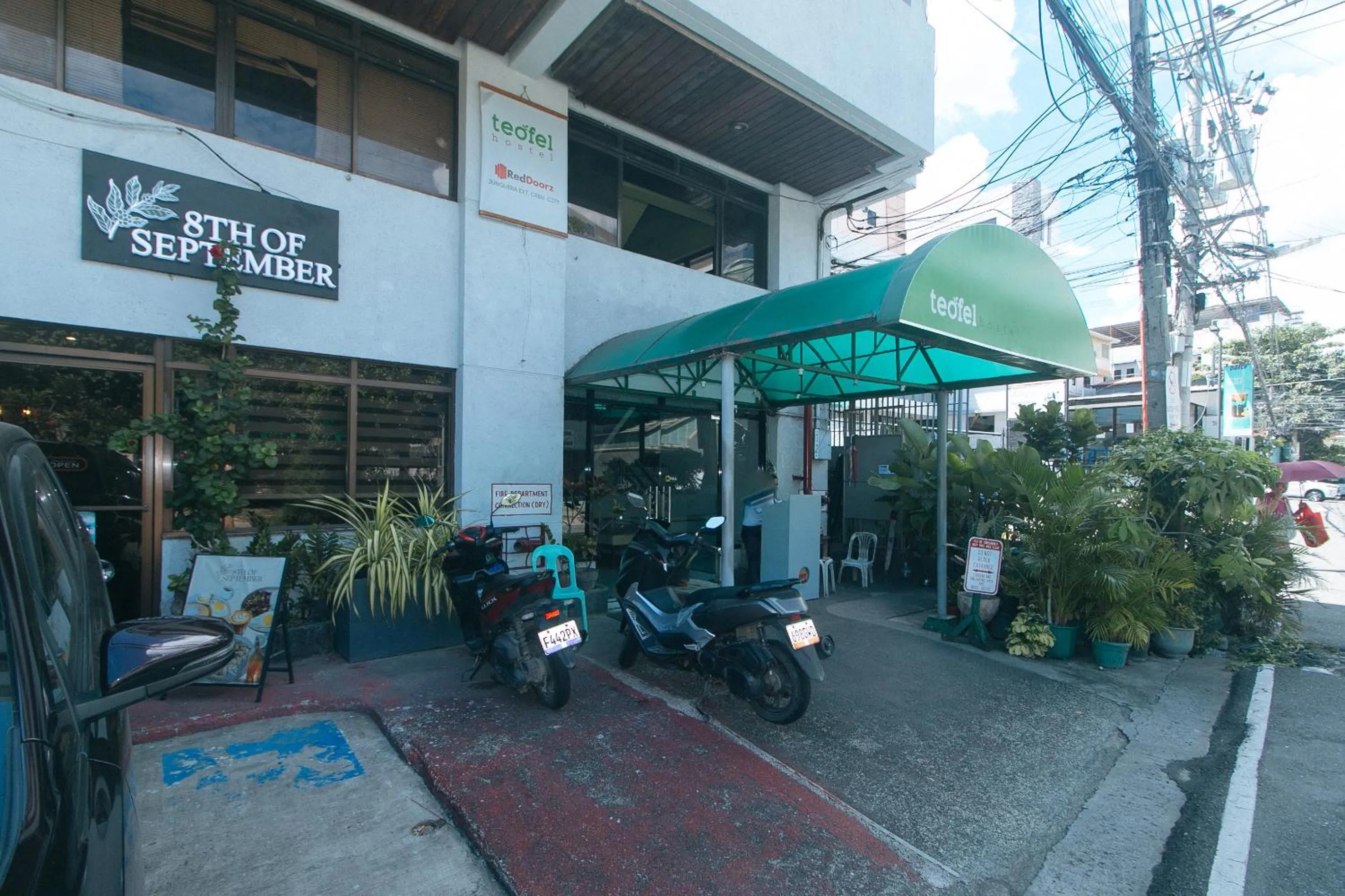 Property building in RedDoorz @ Junquera Extension Cebu