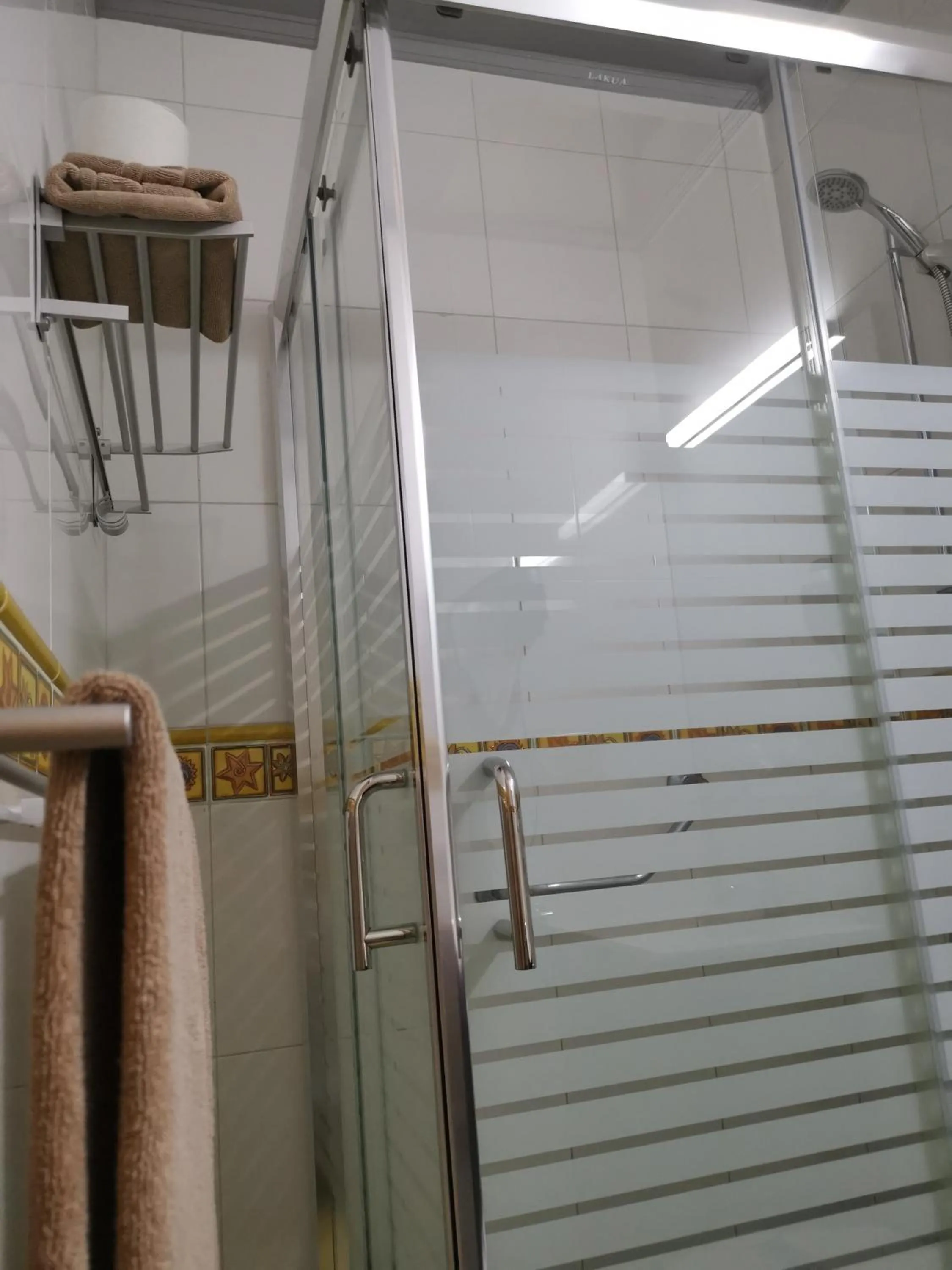 Shower in Rainbow Golf Bungalows, Gay Men-only Resort