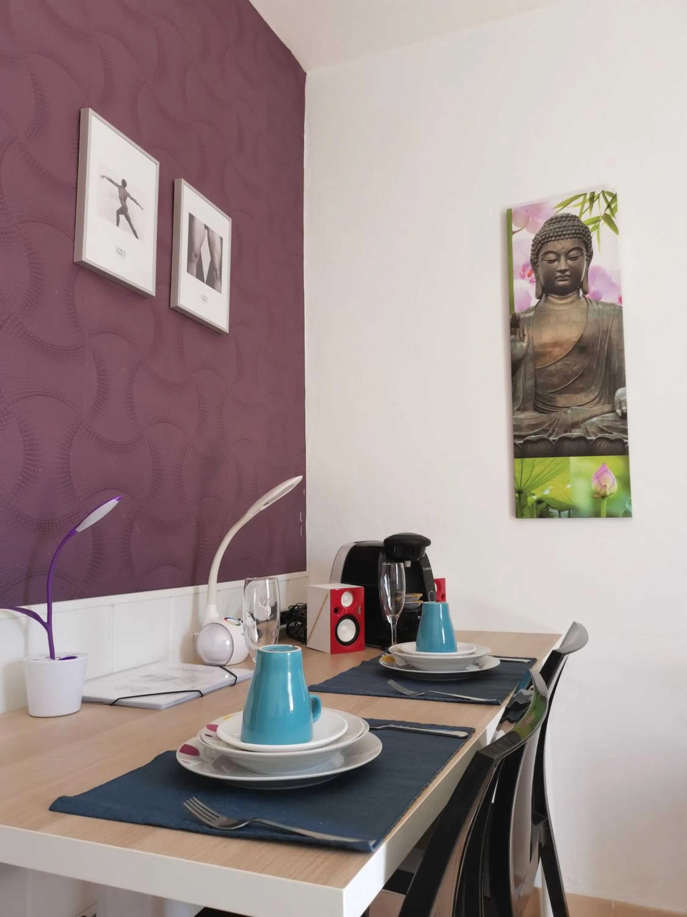 Coffee/tea facilities in Rainbow Golf Bungalows, Gay Men-only Resort