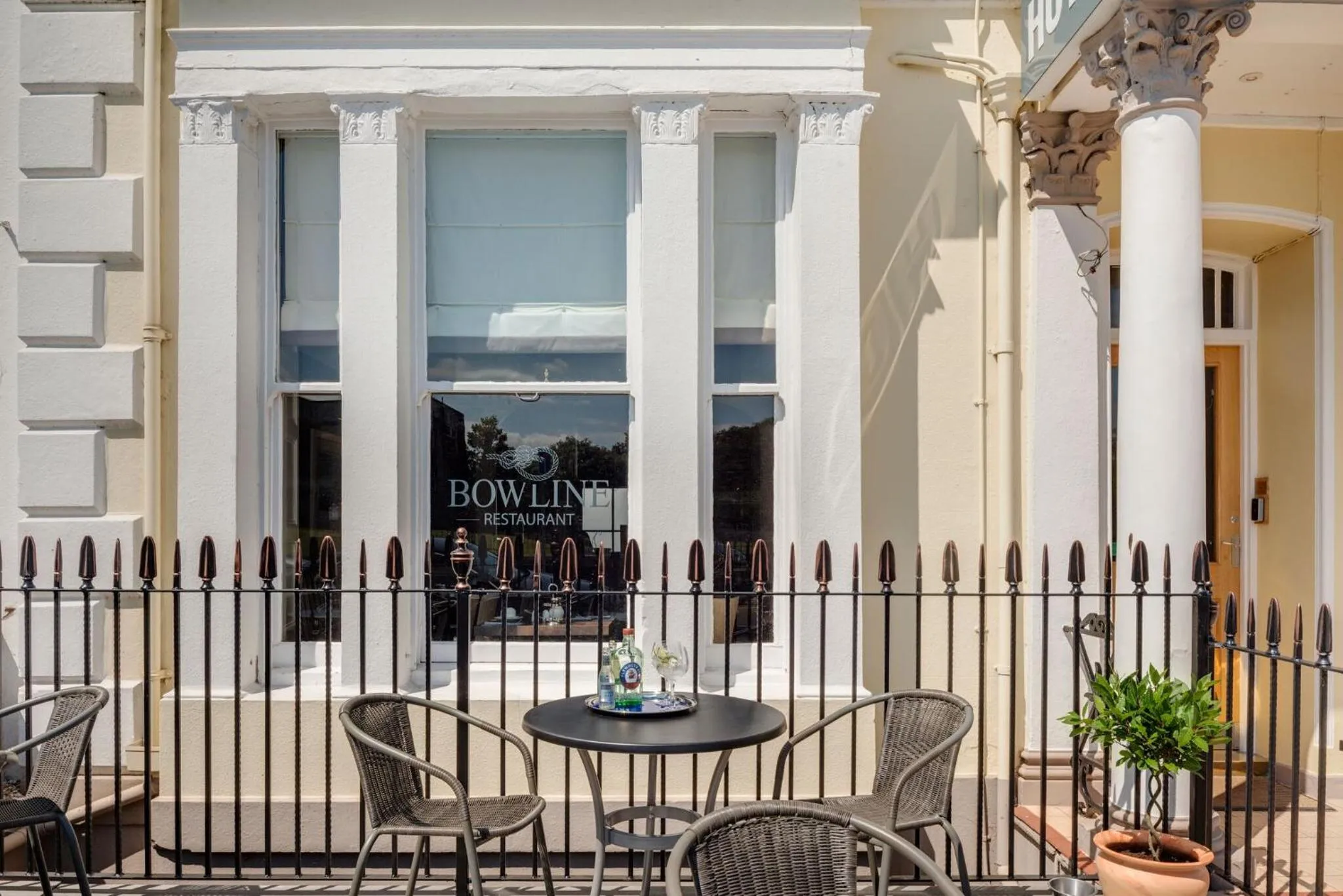 Patio in Invicta Hotel Plymouth