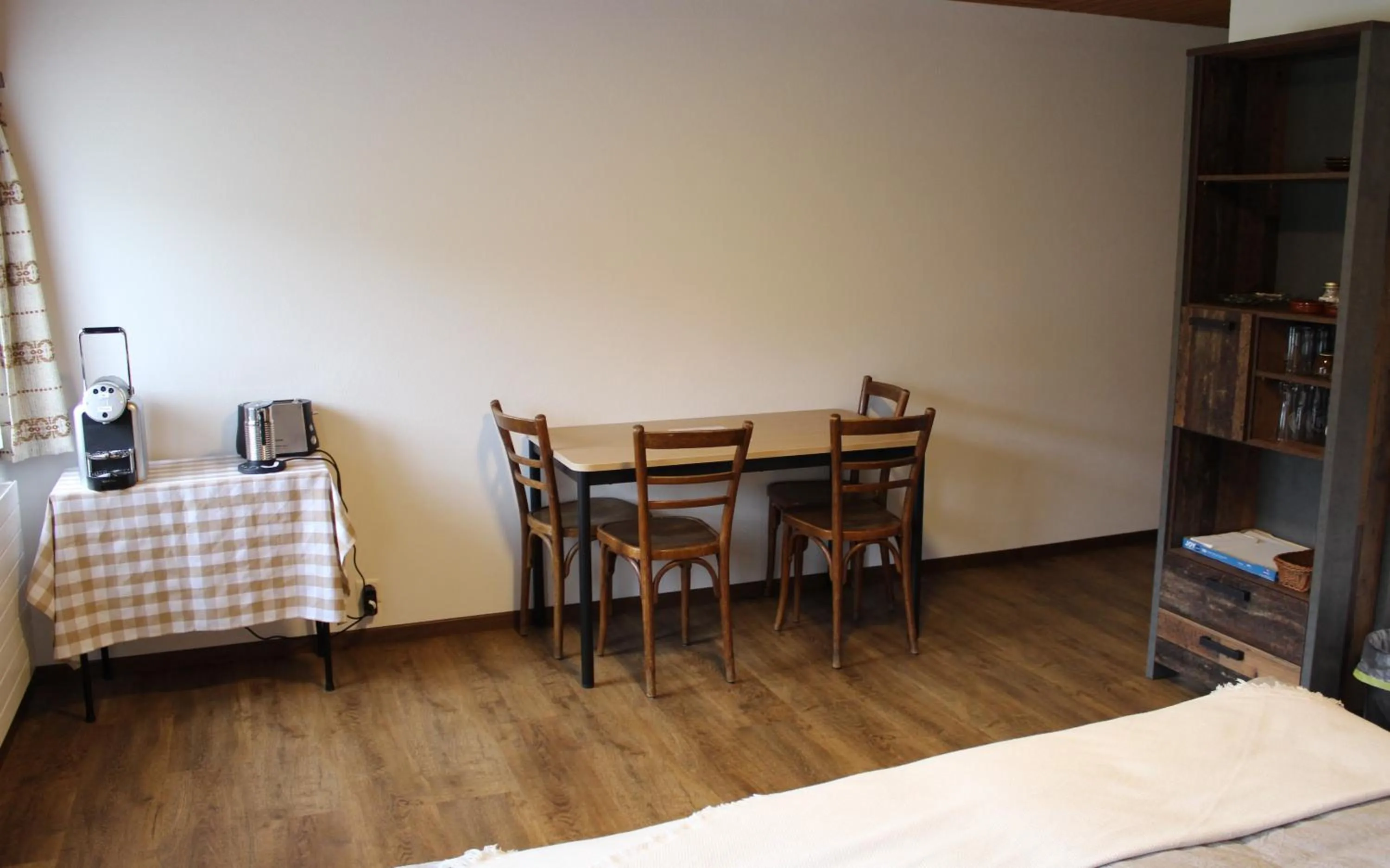 Bedroom in Bonne Auberge Les Bugnenets