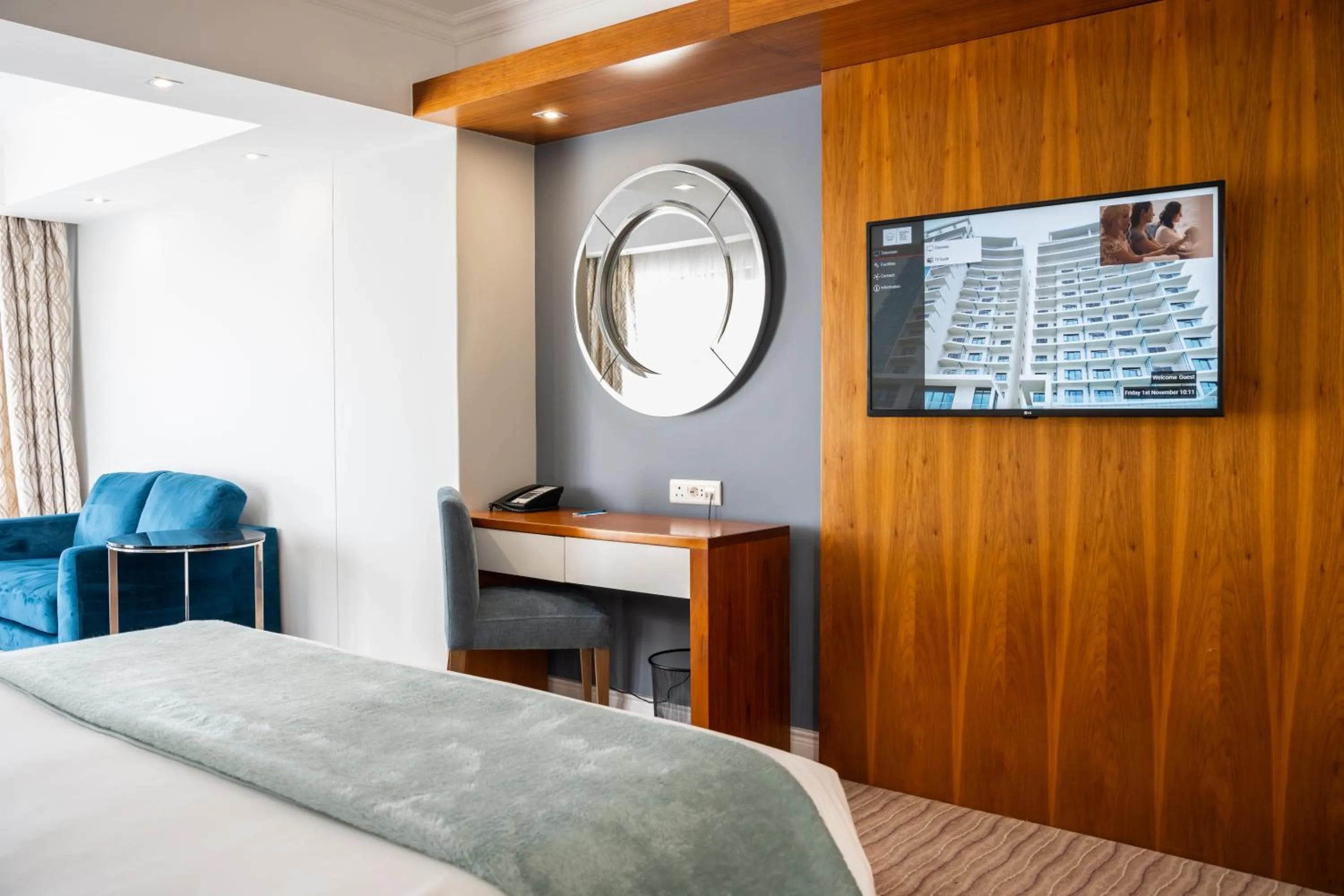 TV and multimedia, Bed in Blaauwberg Beach Hotel