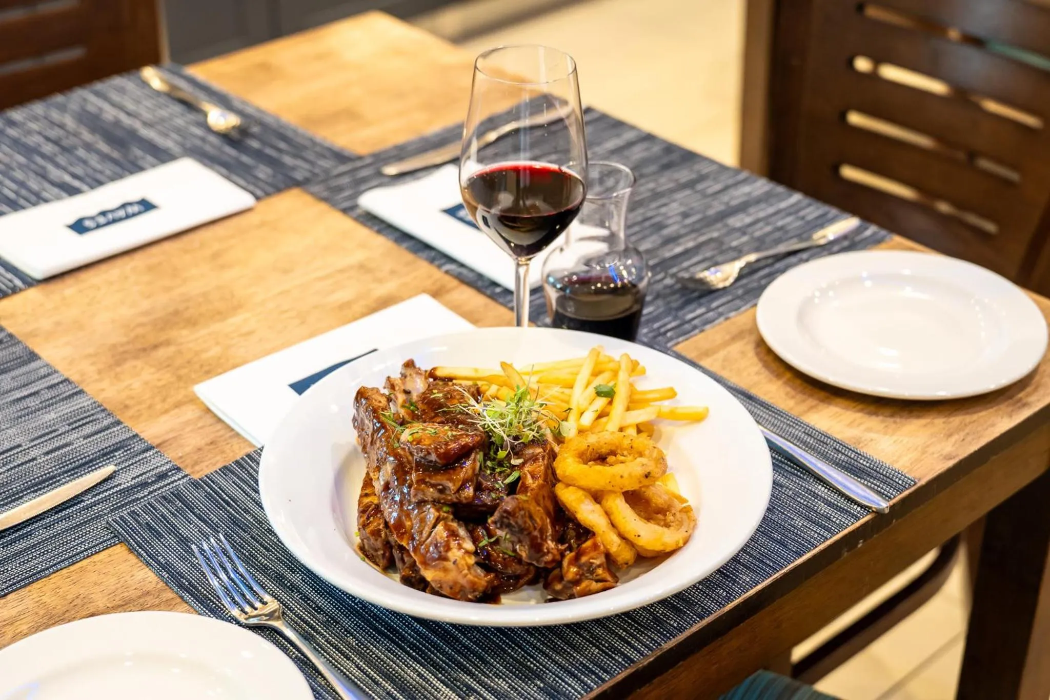 Restaurant/places to eat in Blaauwberg Beach Hotel