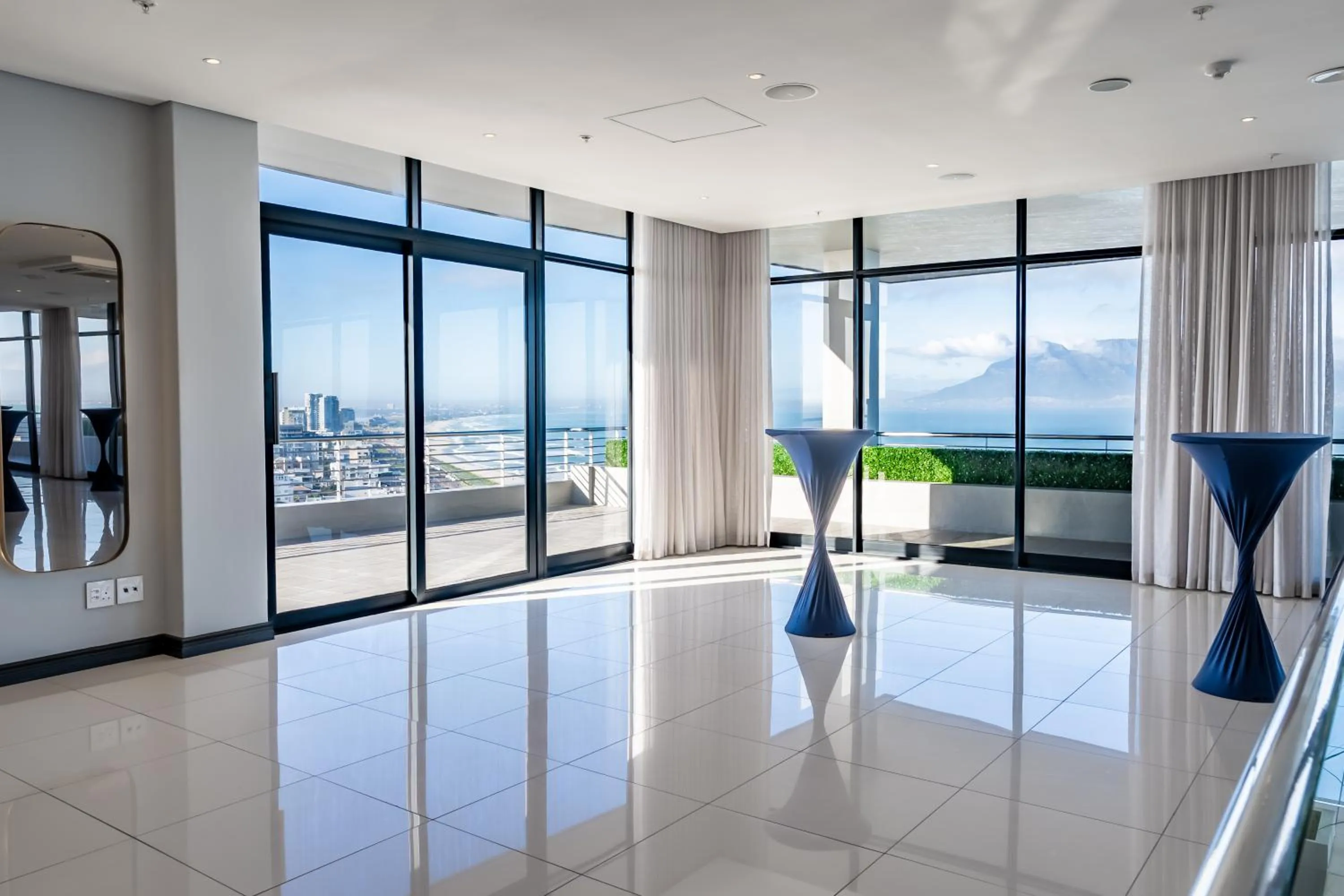 Meeting/conference room in Blaauwberg Beach Hotel