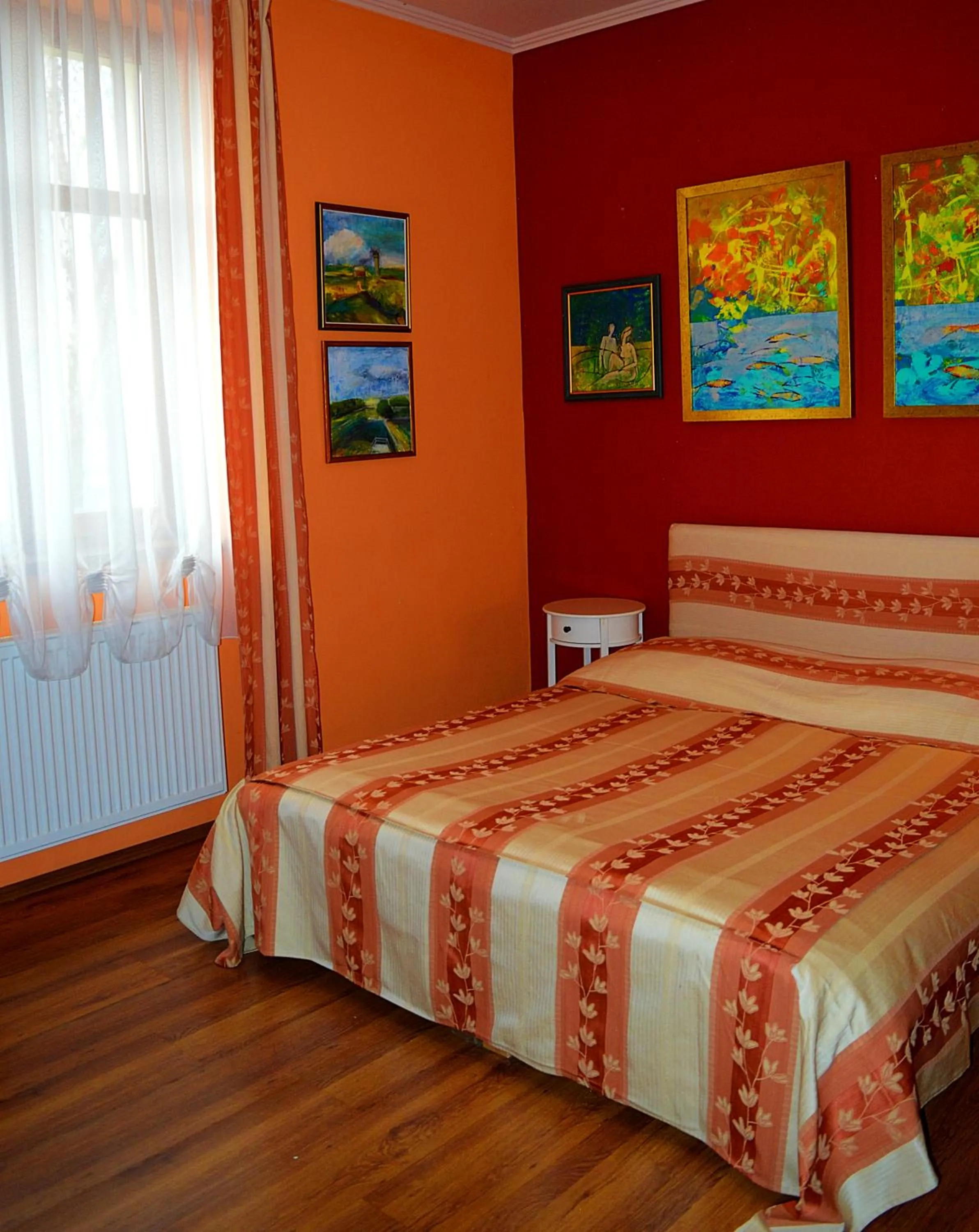 Family Room with Garden View in Hotel *** Plauter Kúria