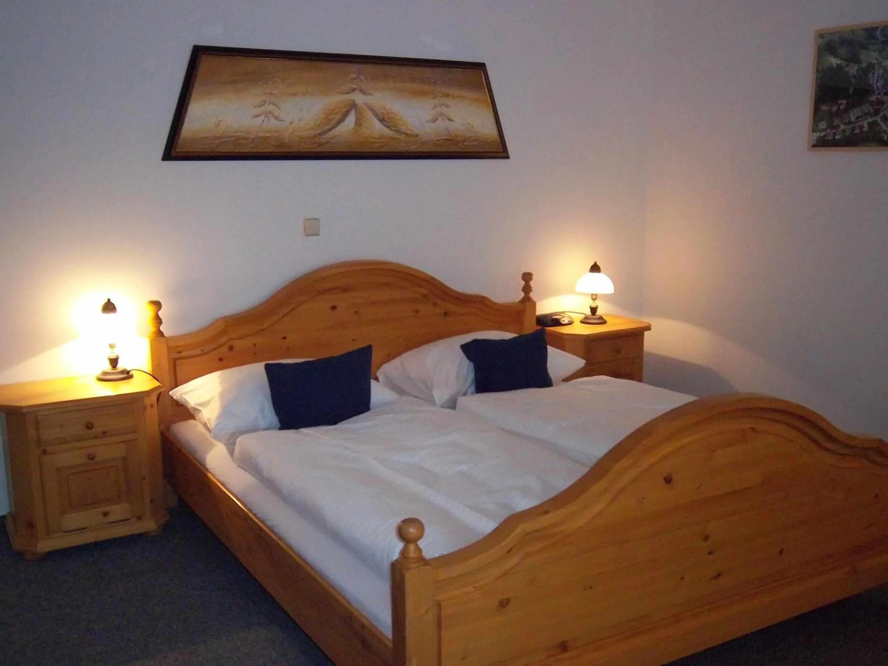 Bed in Grandhotel Niederösterreichischer Hof