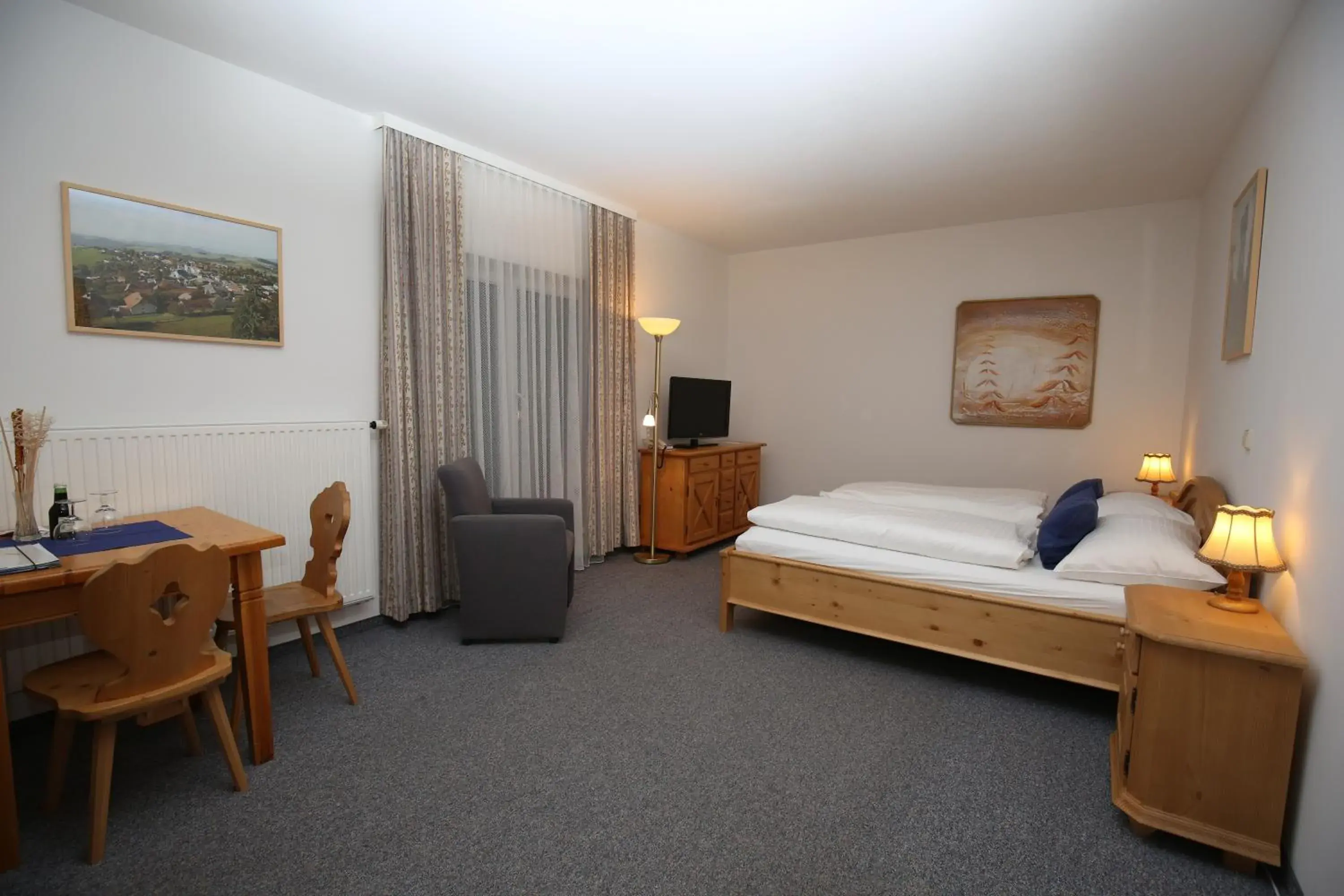 Superior Double Room - single occupancy in Grandhotel Niederösterreichischer Hof Superior Double Room - single occupancy in Grandhotel Niederösterreichischer Hof