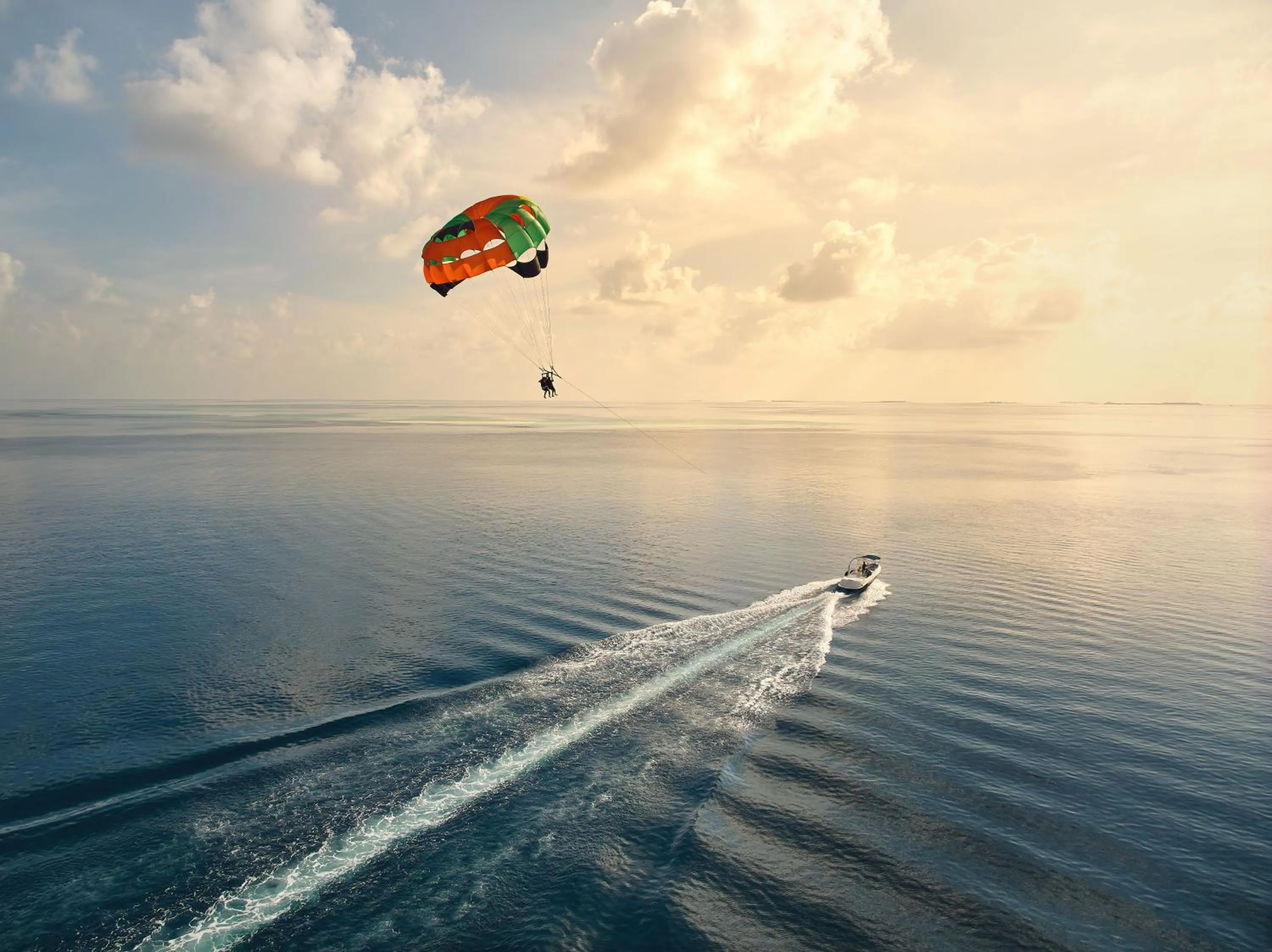 Activities in Jumeirah Olhahali Island Maldives