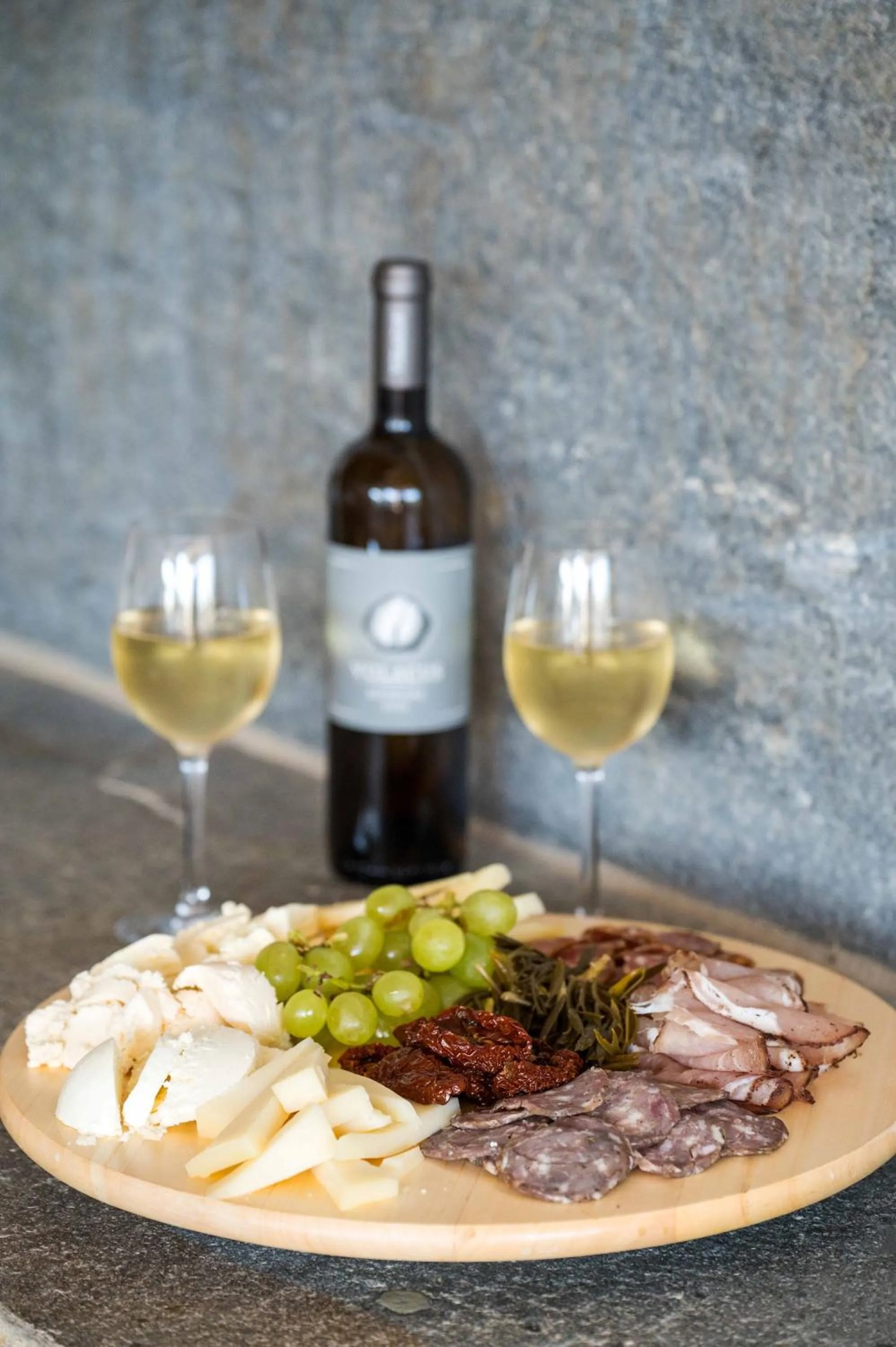 Food and drinks in Anthea Hotel