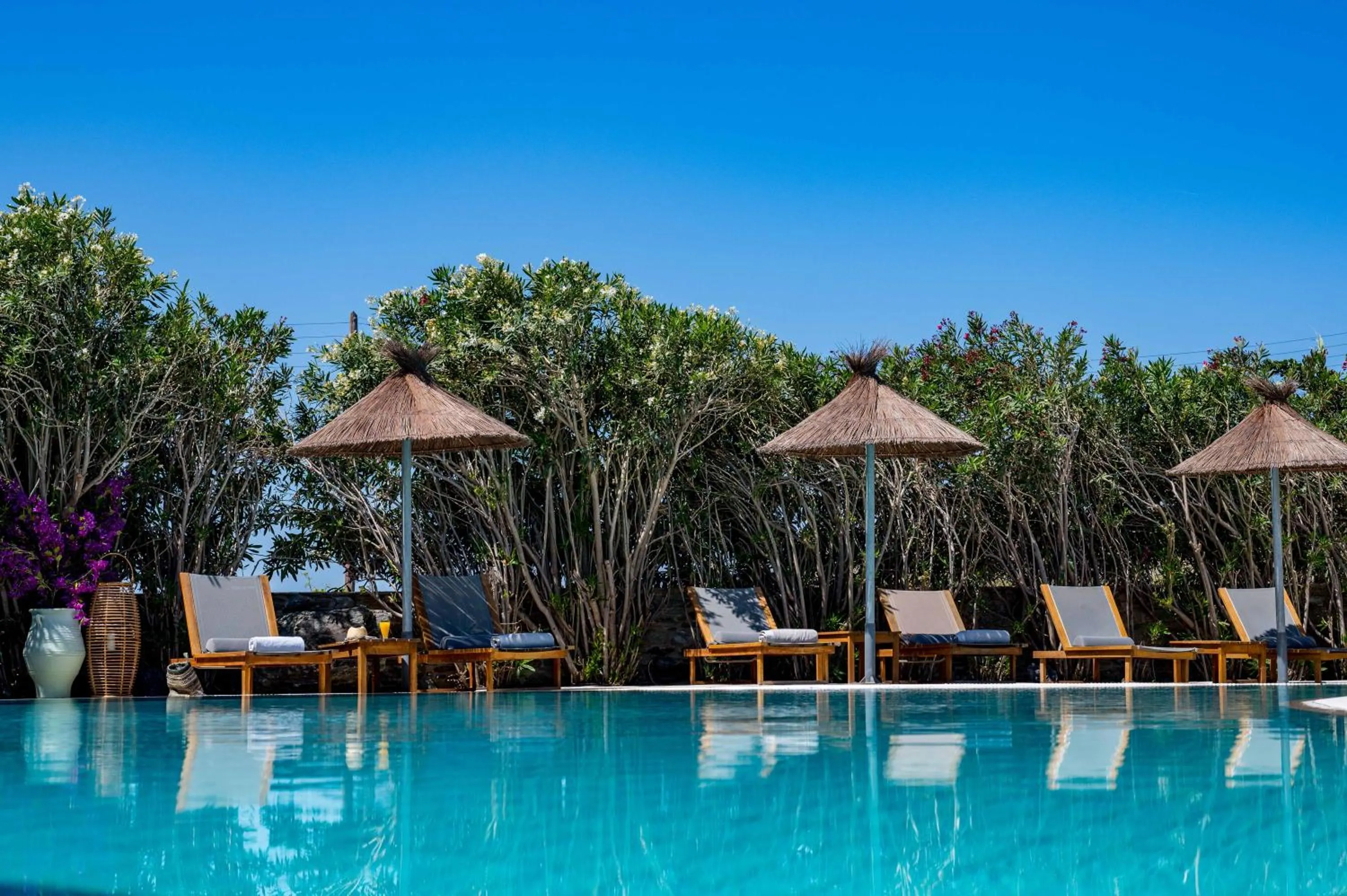 Swimming pool in Anthea Hotel