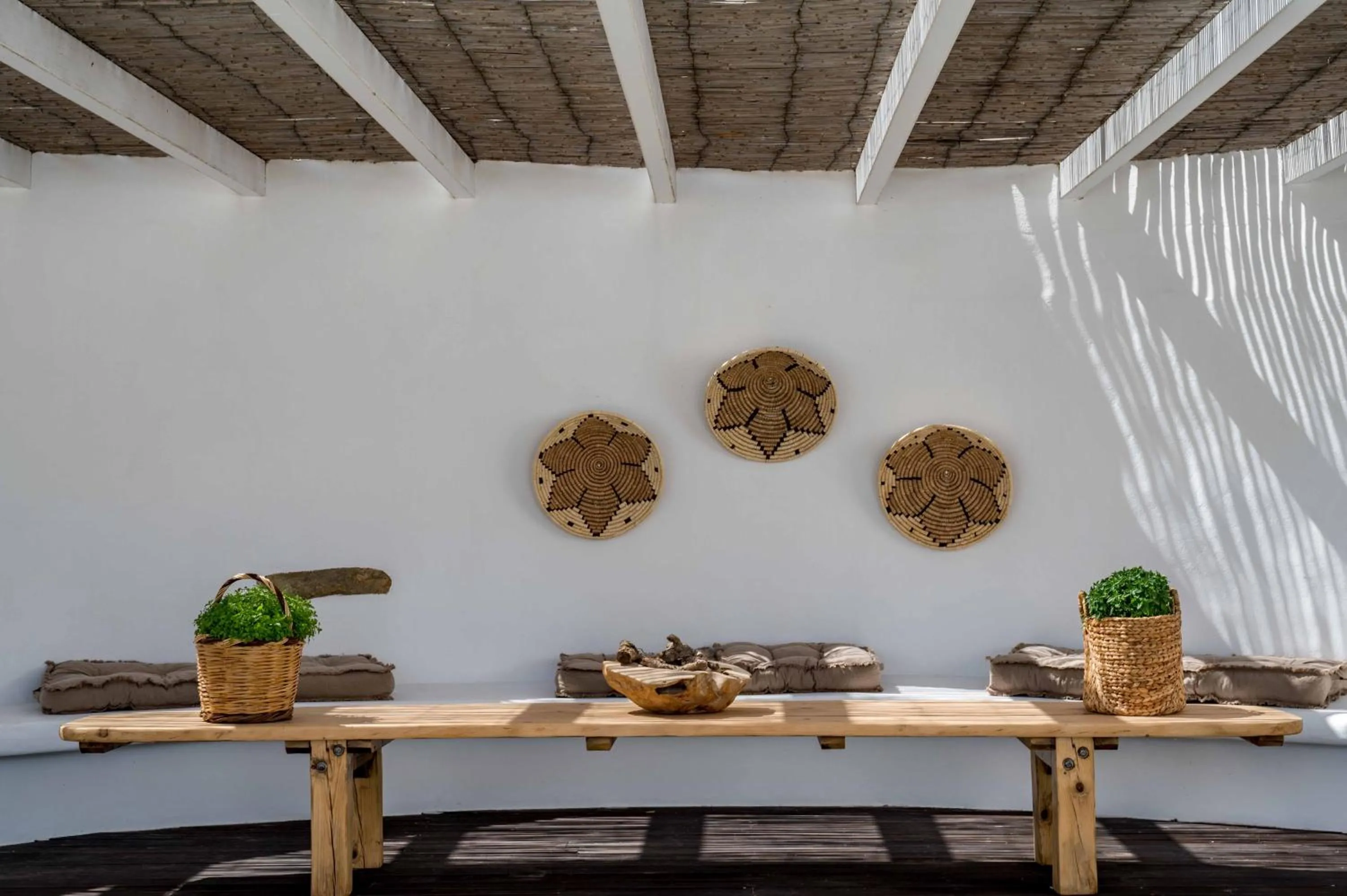 Living room in Anthea Hotel