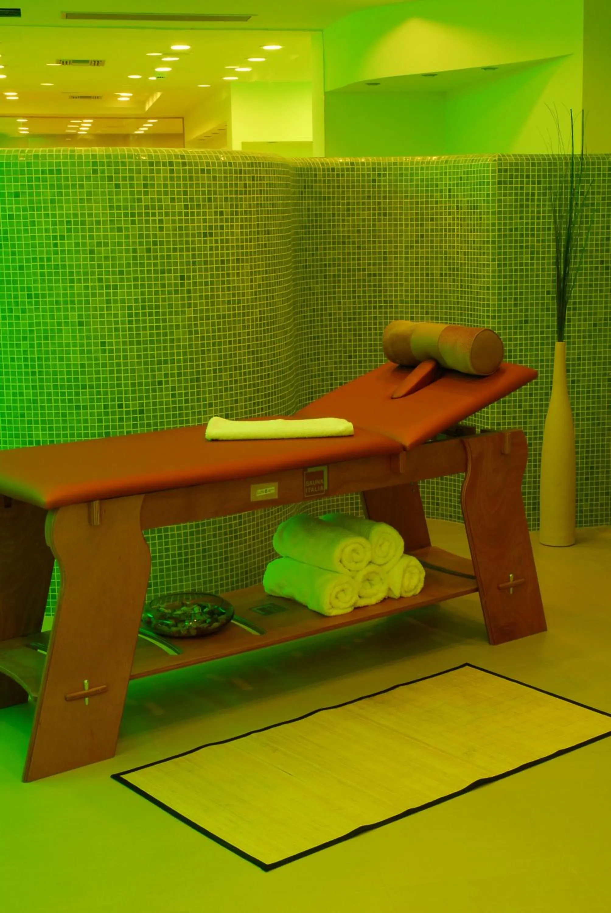 Massage in Anthea Hotel