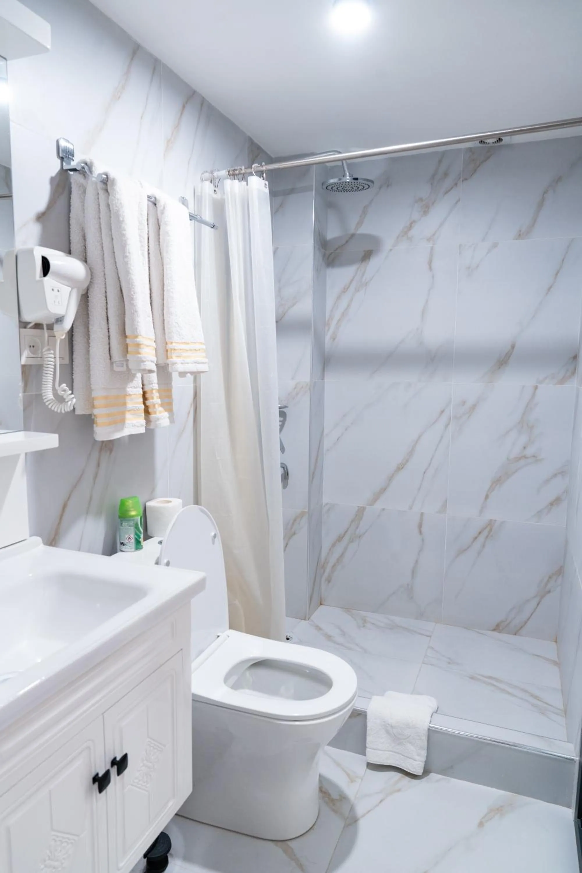 Meros Boutique Hotel