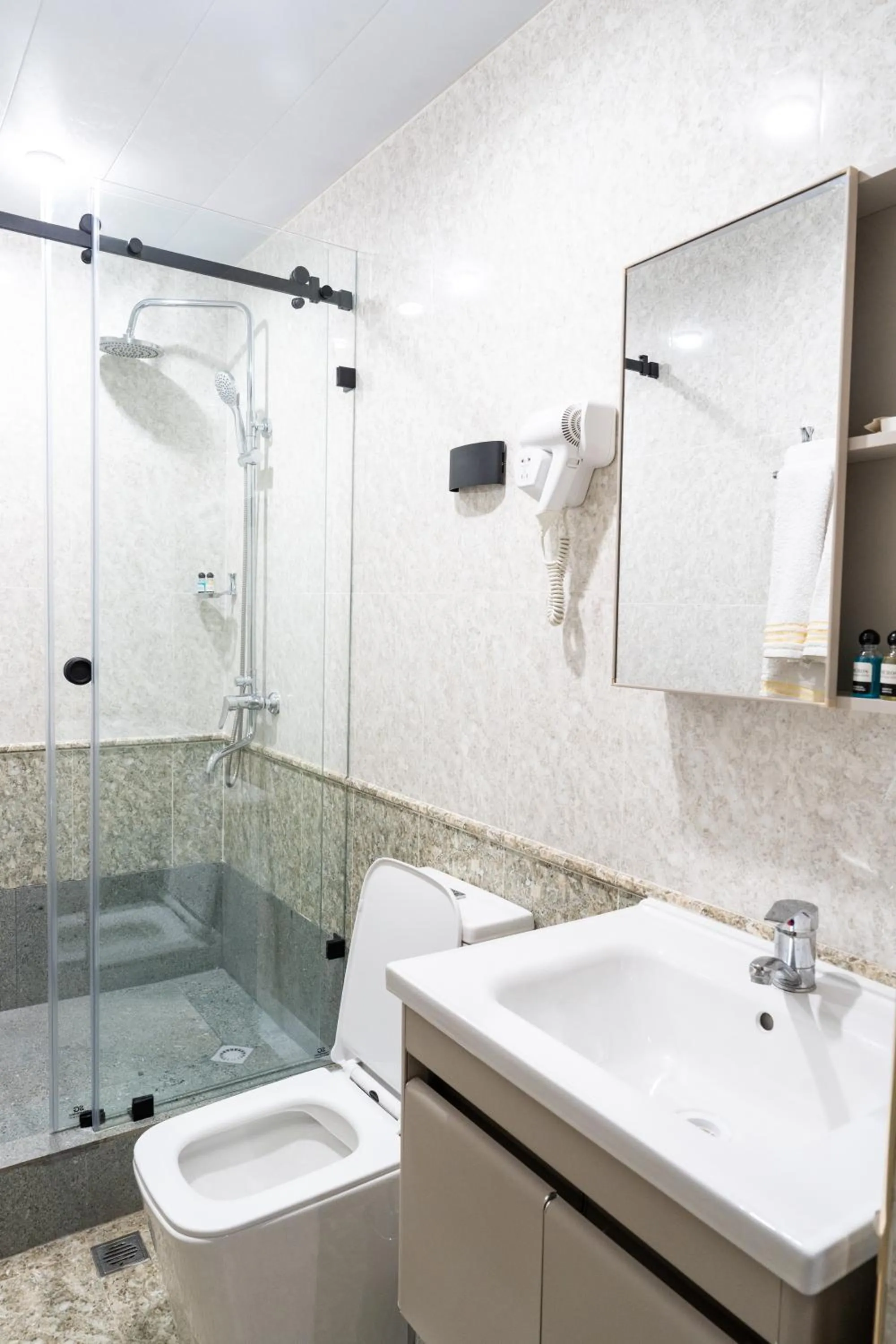 Meros Boutique Hotel