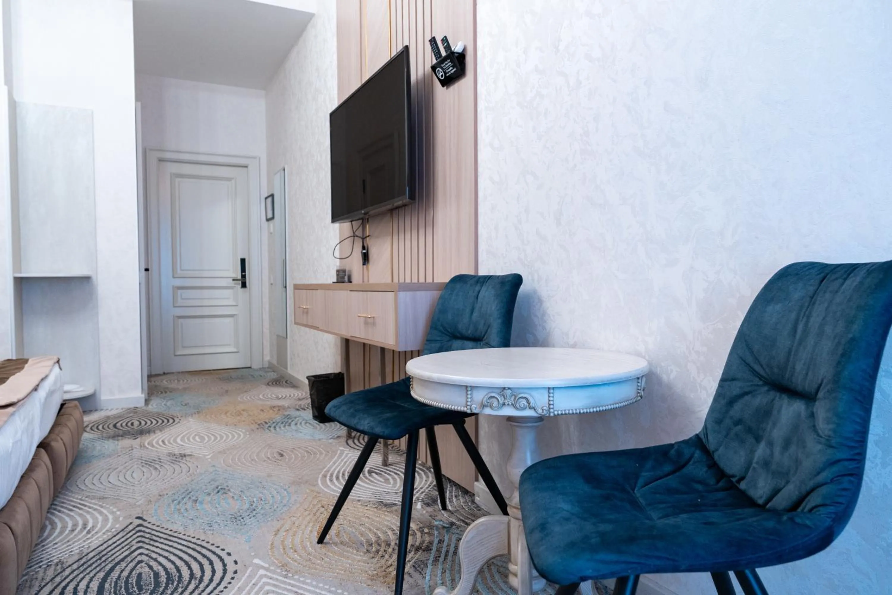 Meros Boutique Hotel