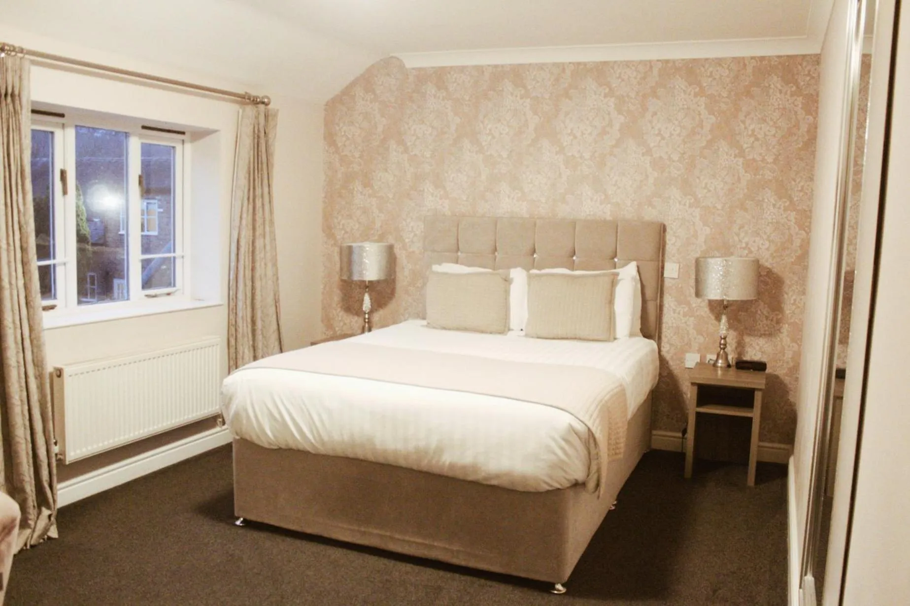 Bedroom, Bed in Slaters Country Inn