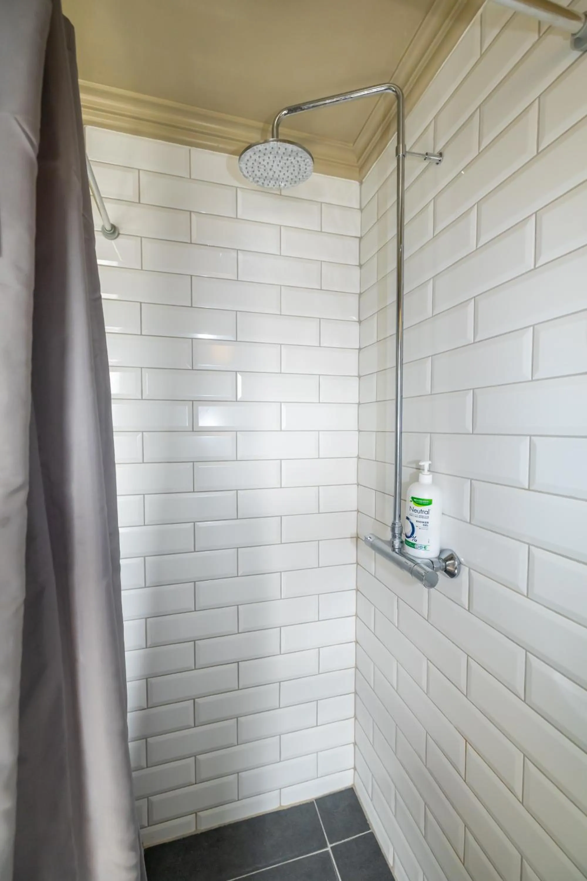 Bathroom in BG4 Guesthouse