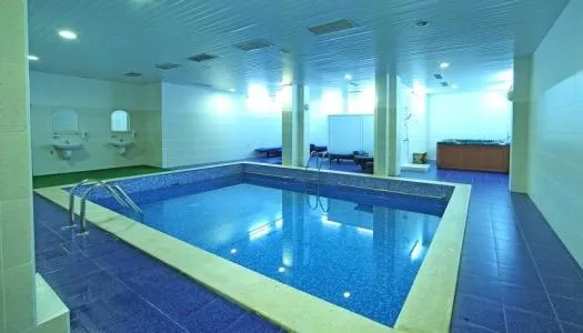 Swimming pool in Meridian Hotel Bolyarski