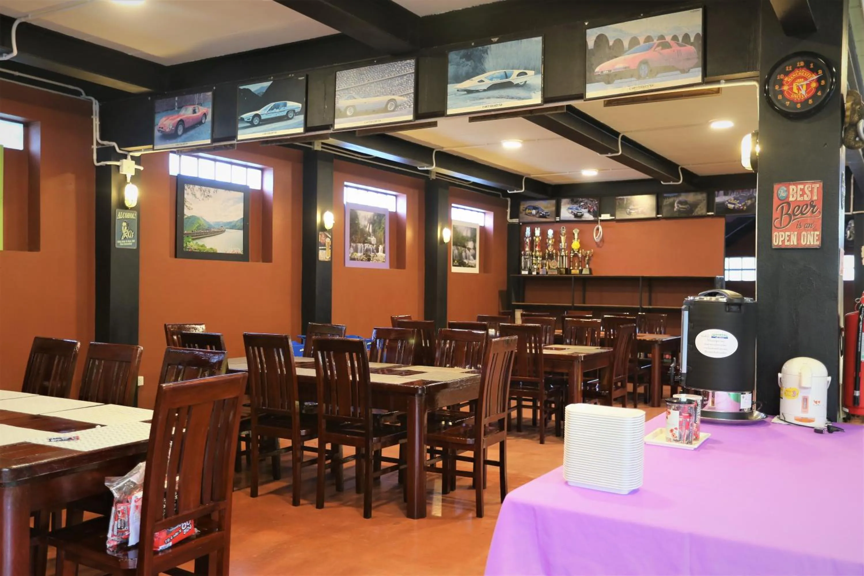 Restaurant/places to eat in Baan Chang Hotel & Coffee House