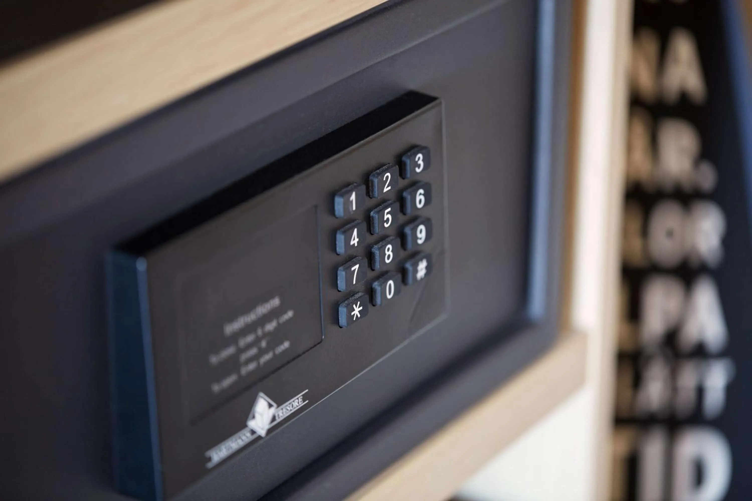 Photo of the whole room in Scandic Hamburg Emporio