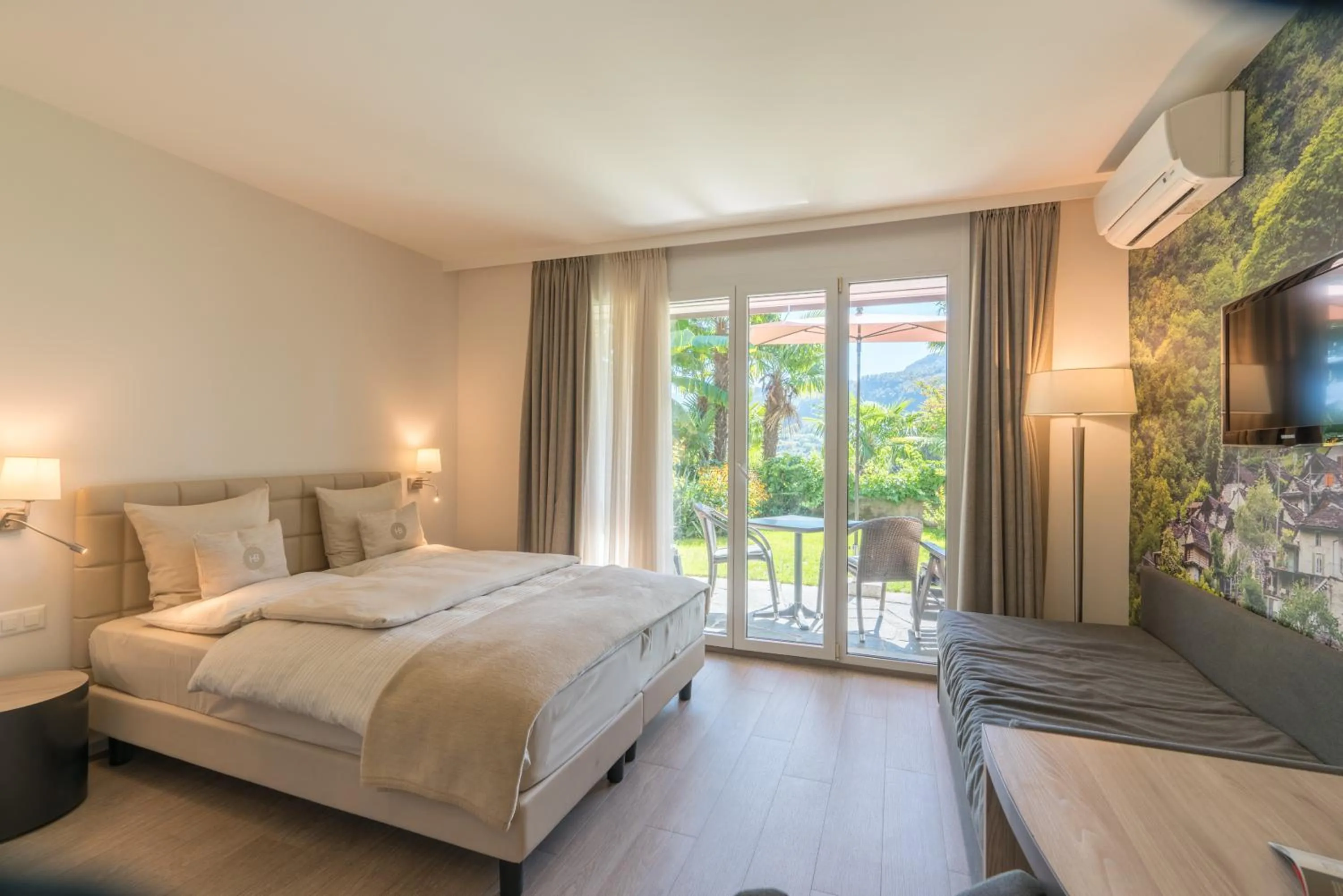 Bedroom, Bed in Charme Hotel Barbatè