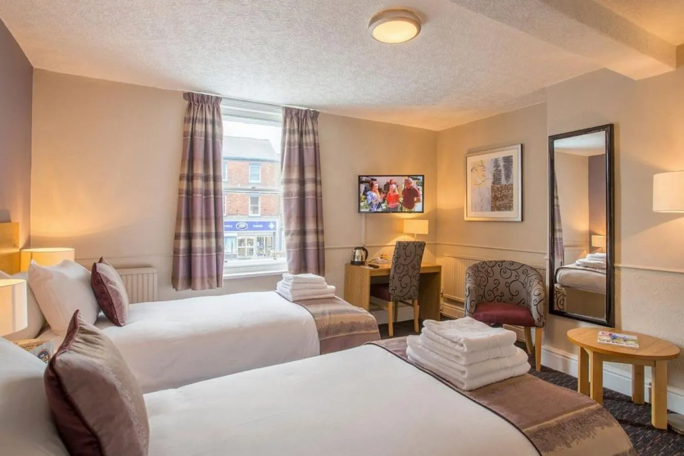 Bed in The George Inn