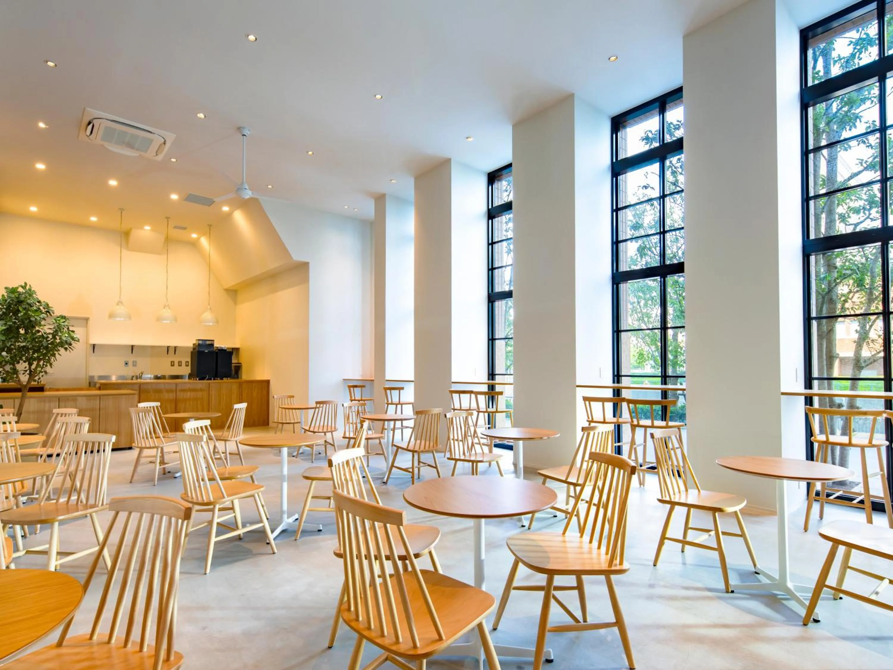 On-site shops in APA Hotel & Resort Yokohama Bay Tower