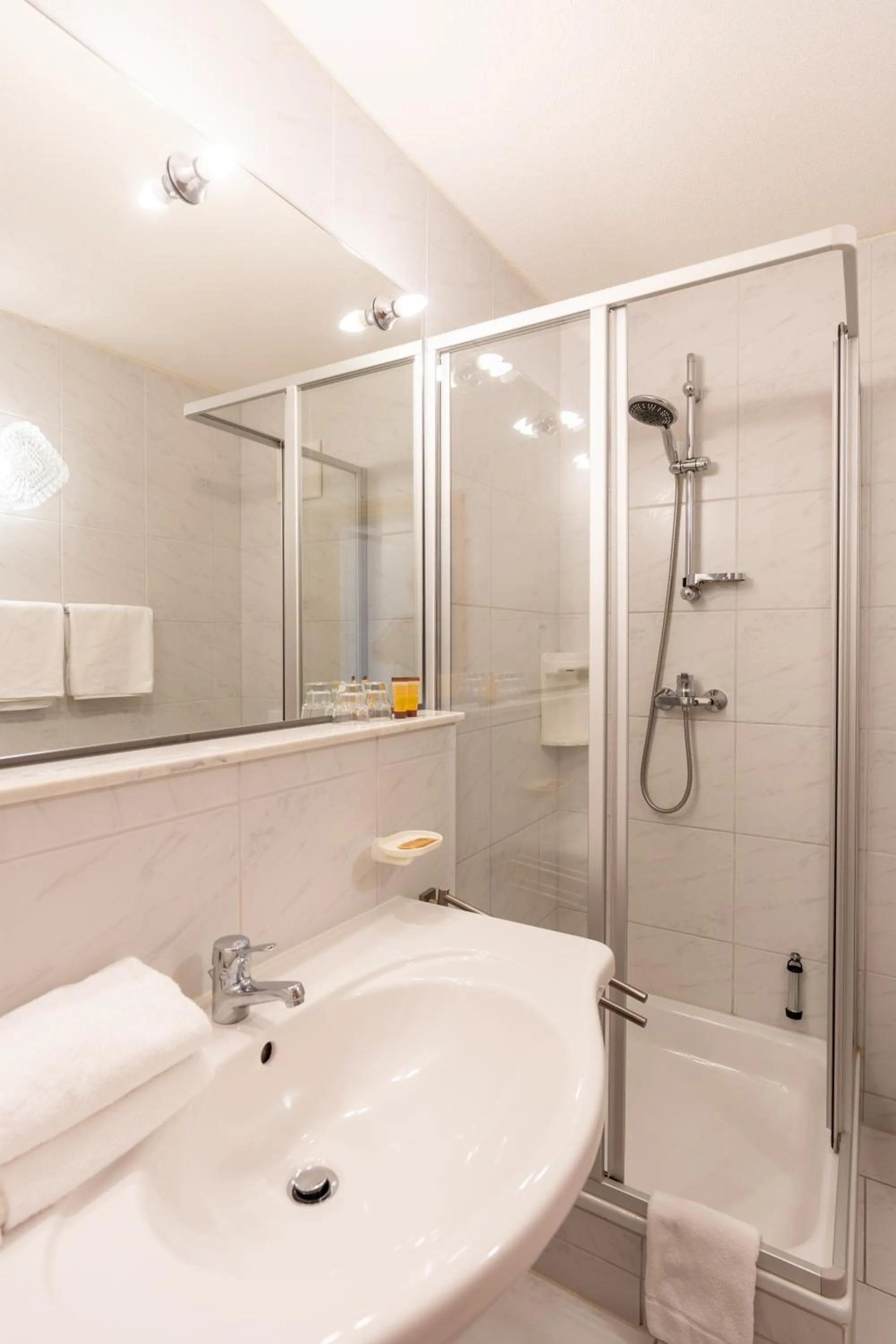 Bathroom in Hotel Eisensteiner Hof