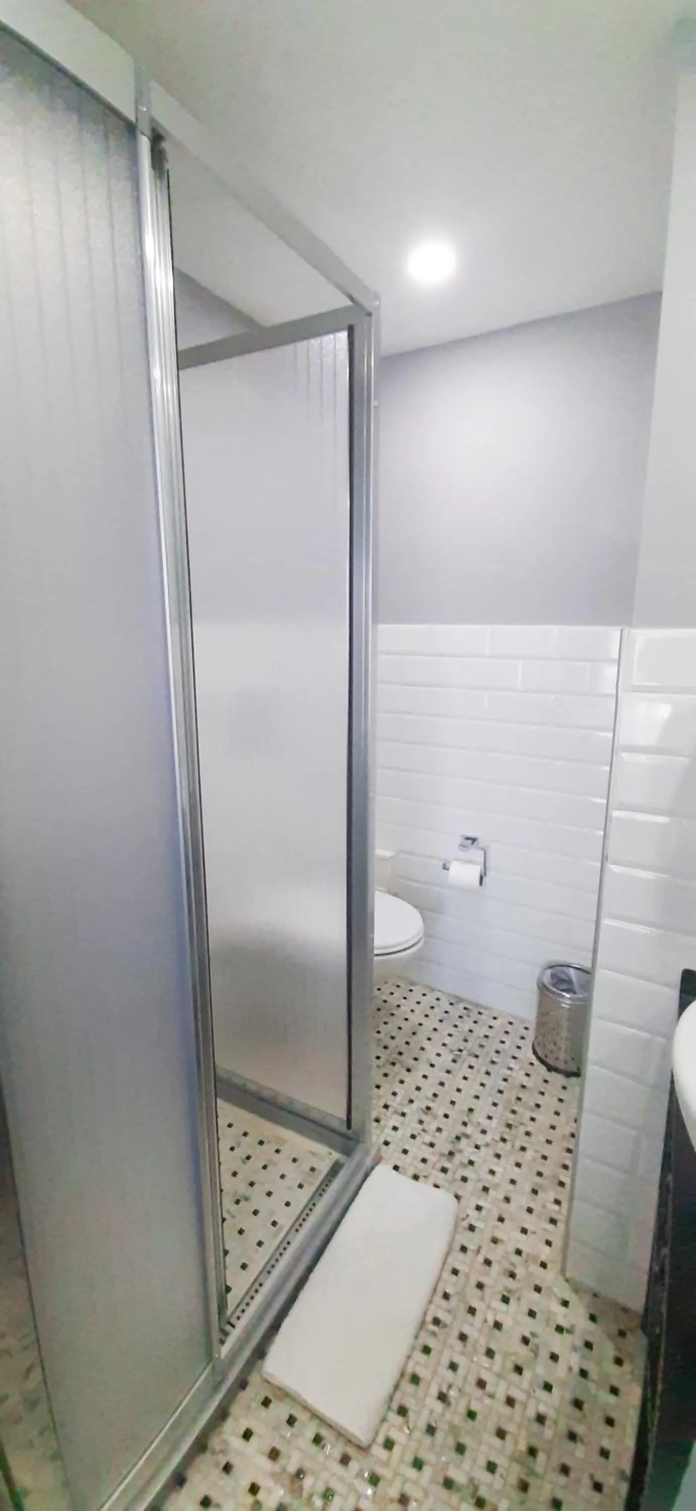 Bathroom in Istanbul Box Hotel