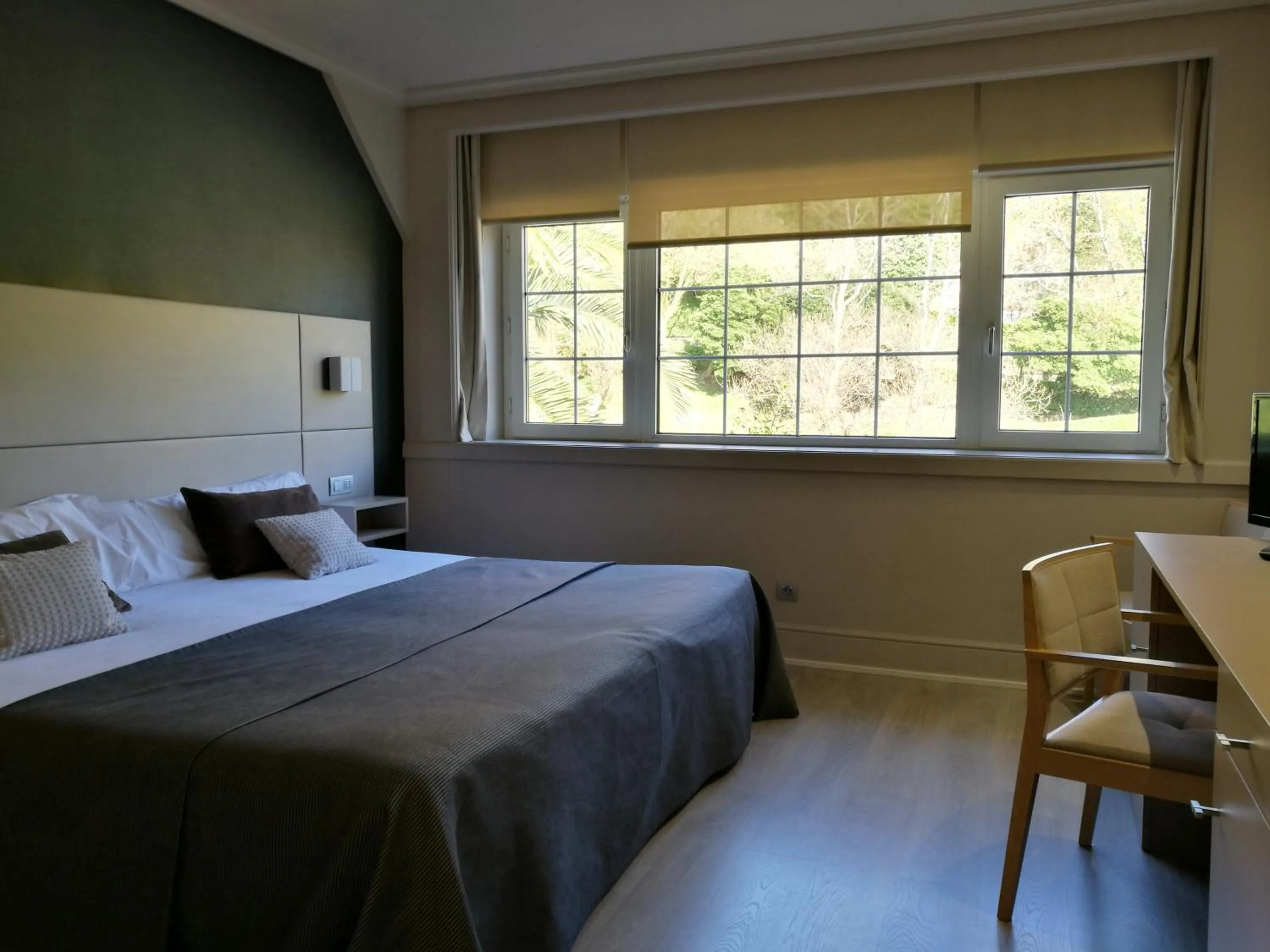 Garden view, Bed in Hotel Igeretxe