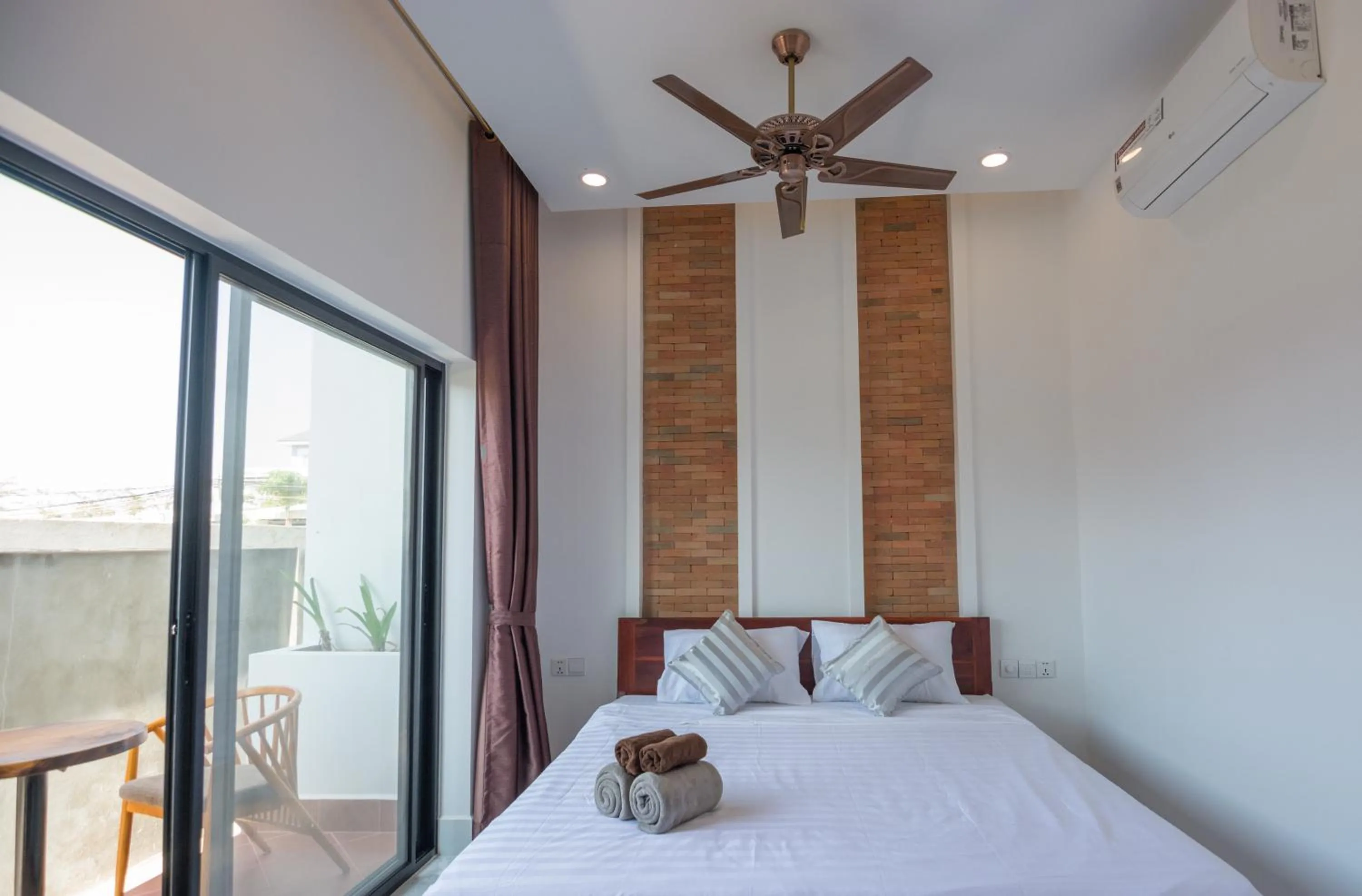 Bedroom, Bed in Siemreap City Residence