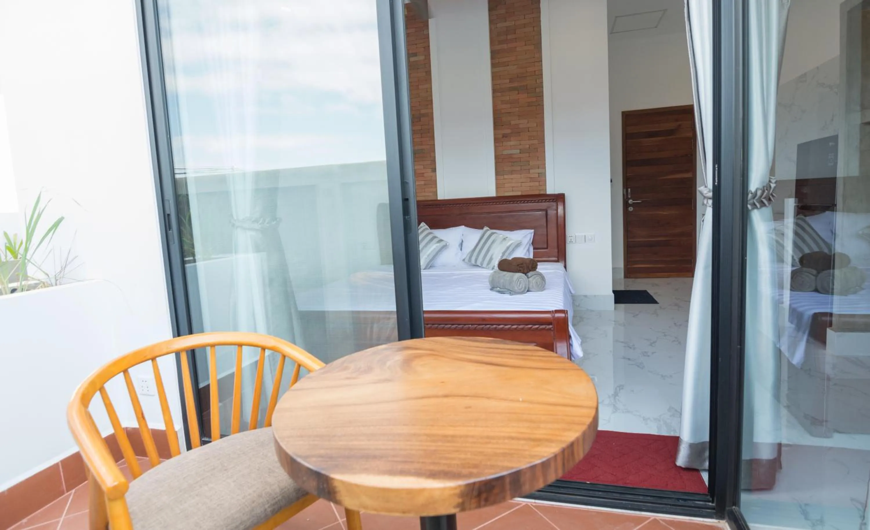 Balcony/Terrace, Bed in Siemreap City Residence