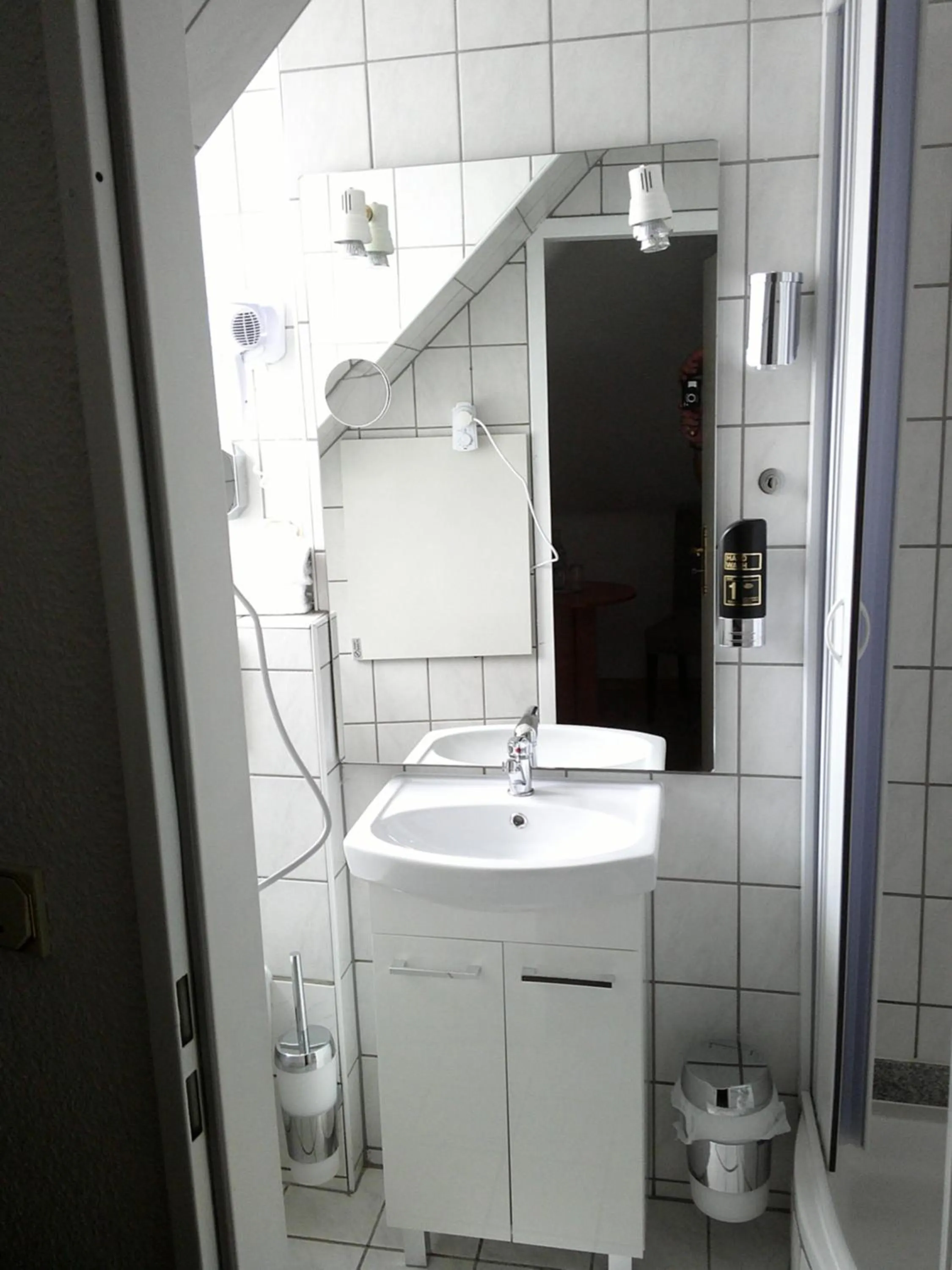 Bathroom in Hotel Goldenes Lamm